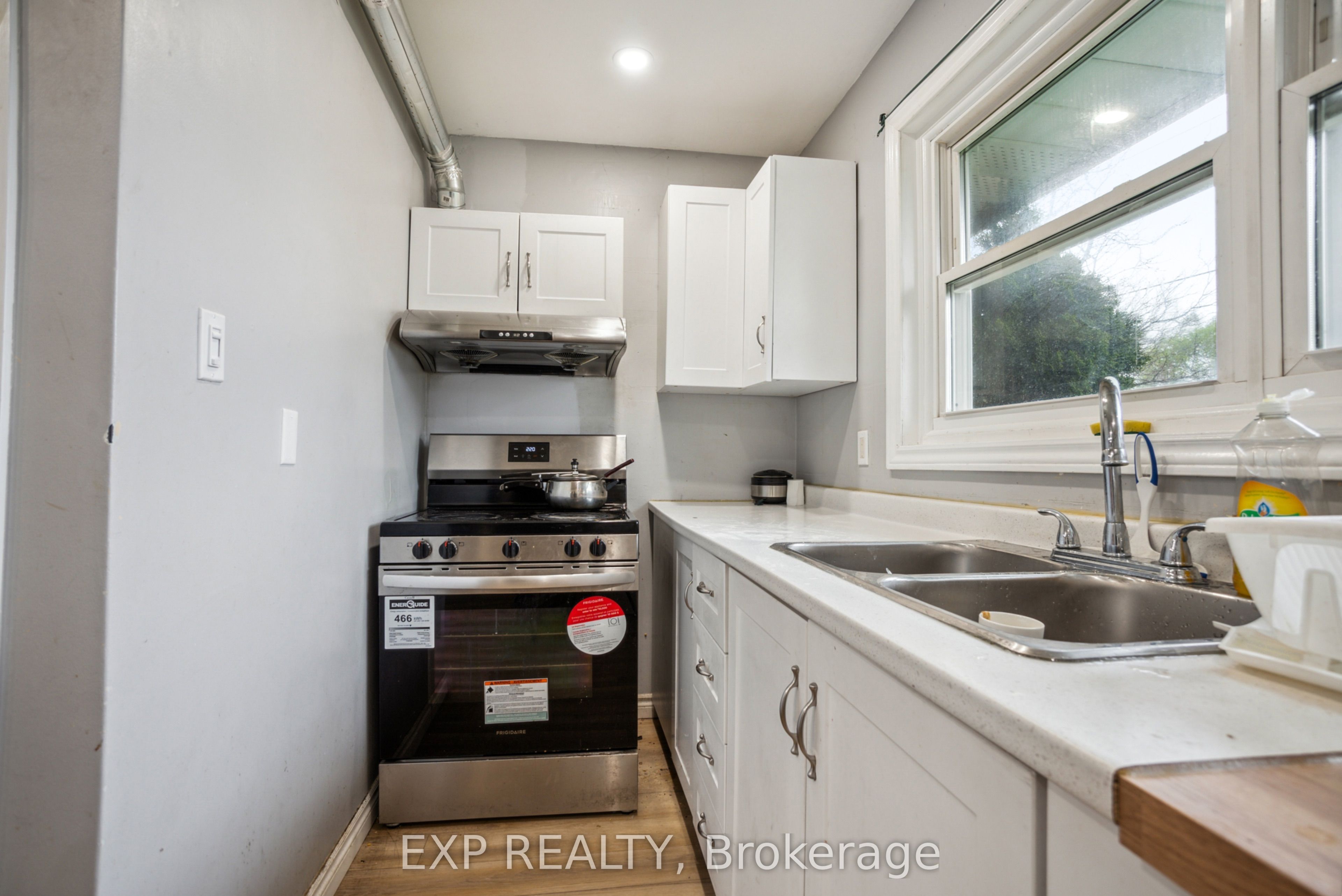 97 Gilbert Street Property Photo 7