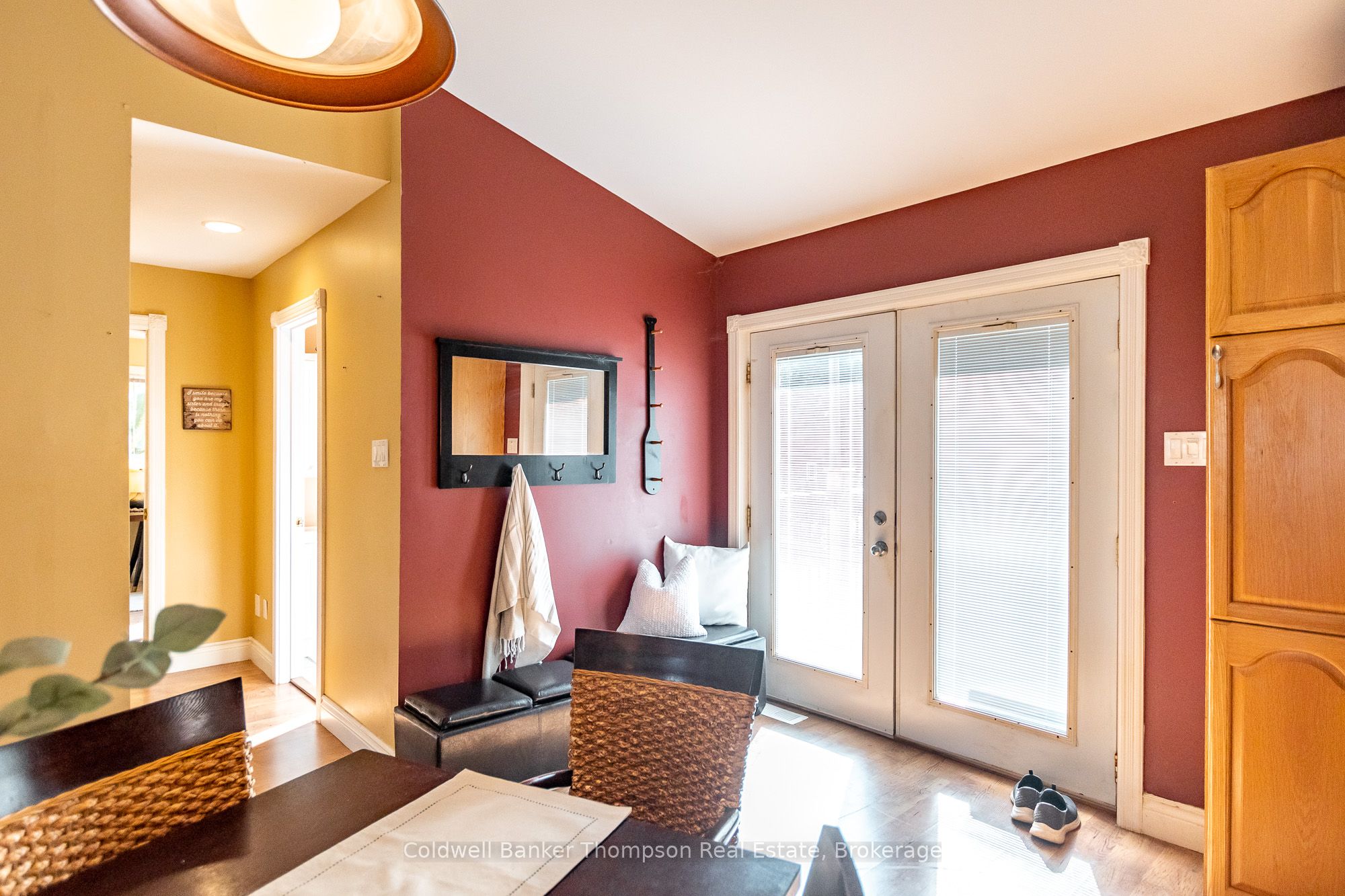 4237 Ravenscliffe Road Property Photo 15