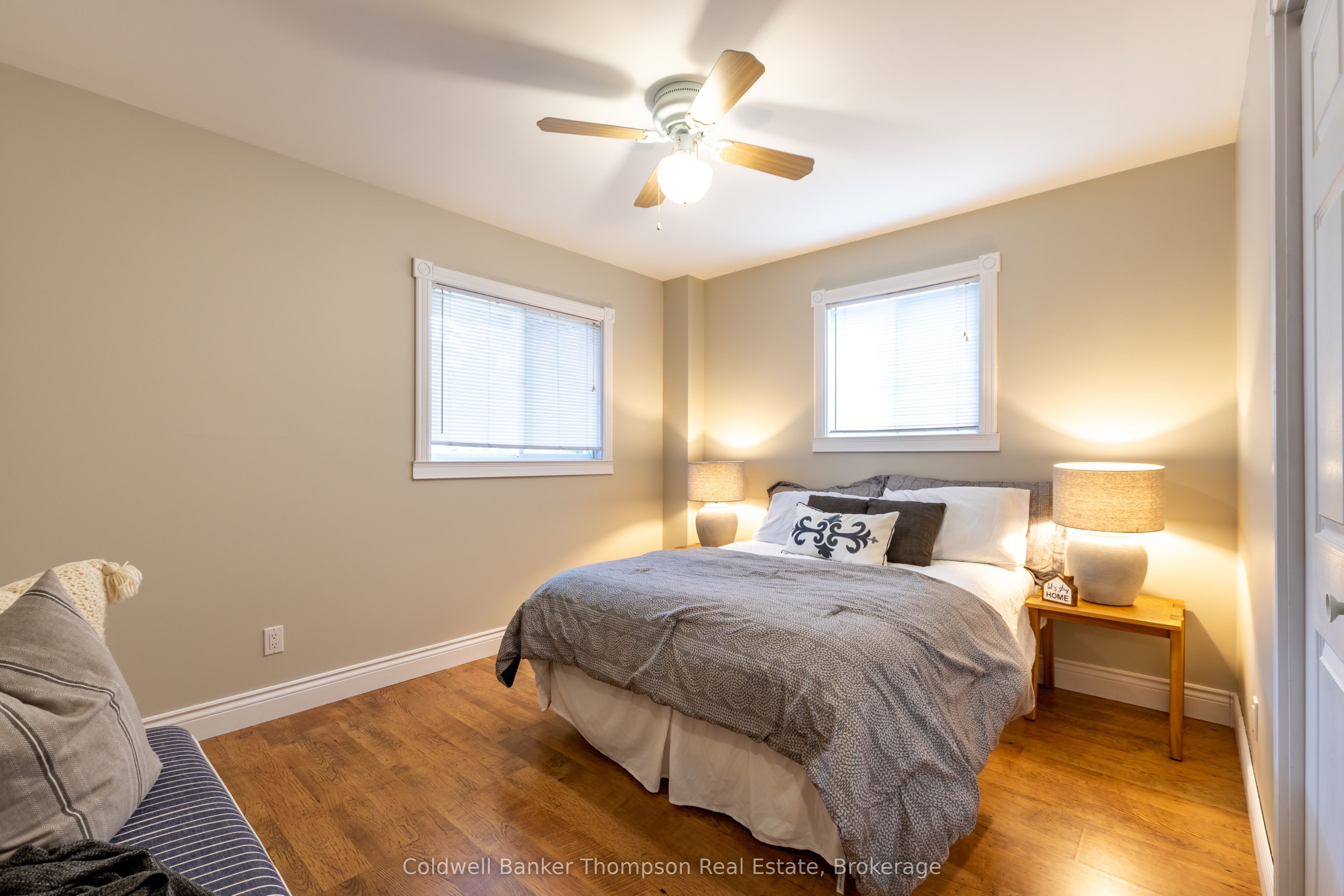 4237 Ravenscliffe Road Property Photo 16