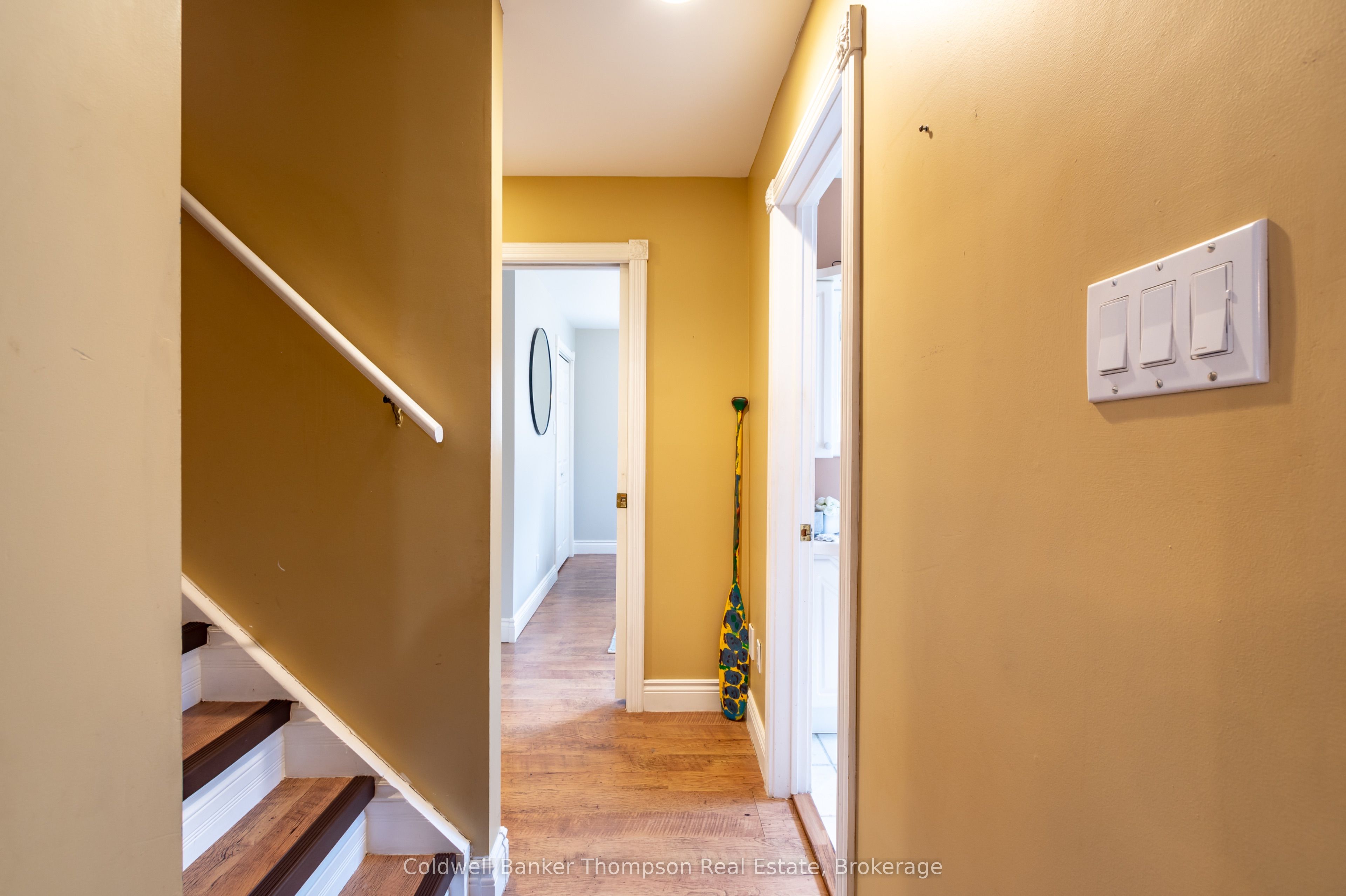 4237 Ravenscliffe Road Property Photo 19