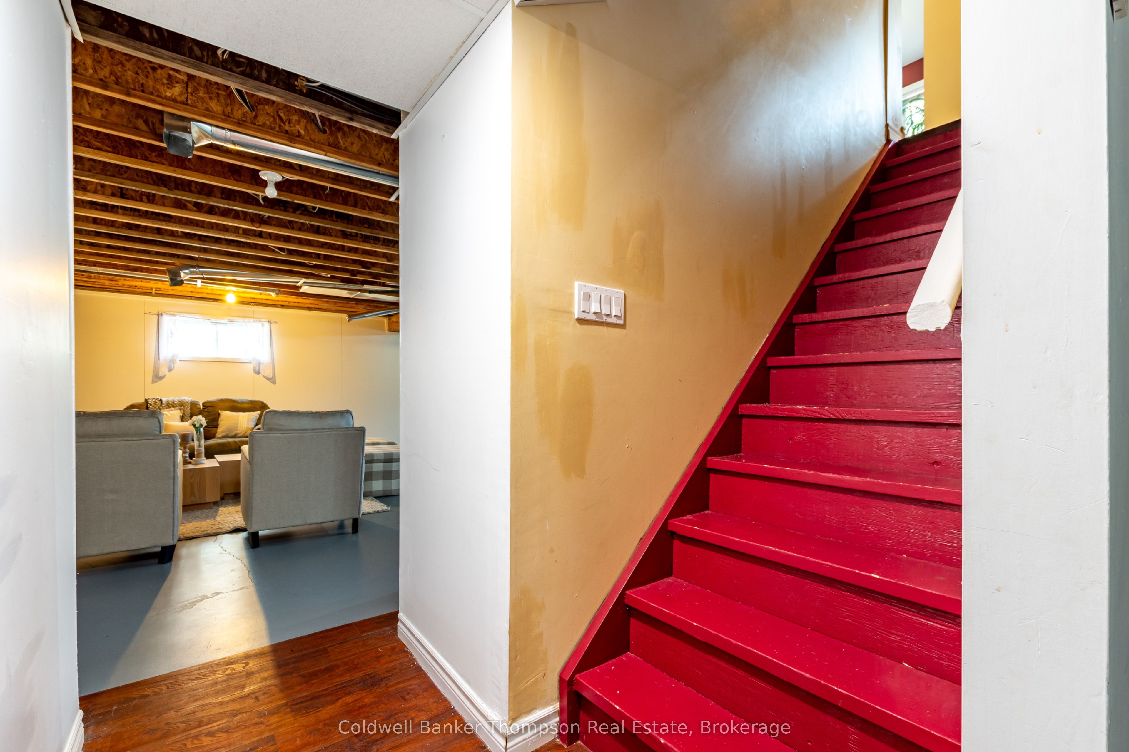 4237 Ravenscliffe Road Property Photo 27