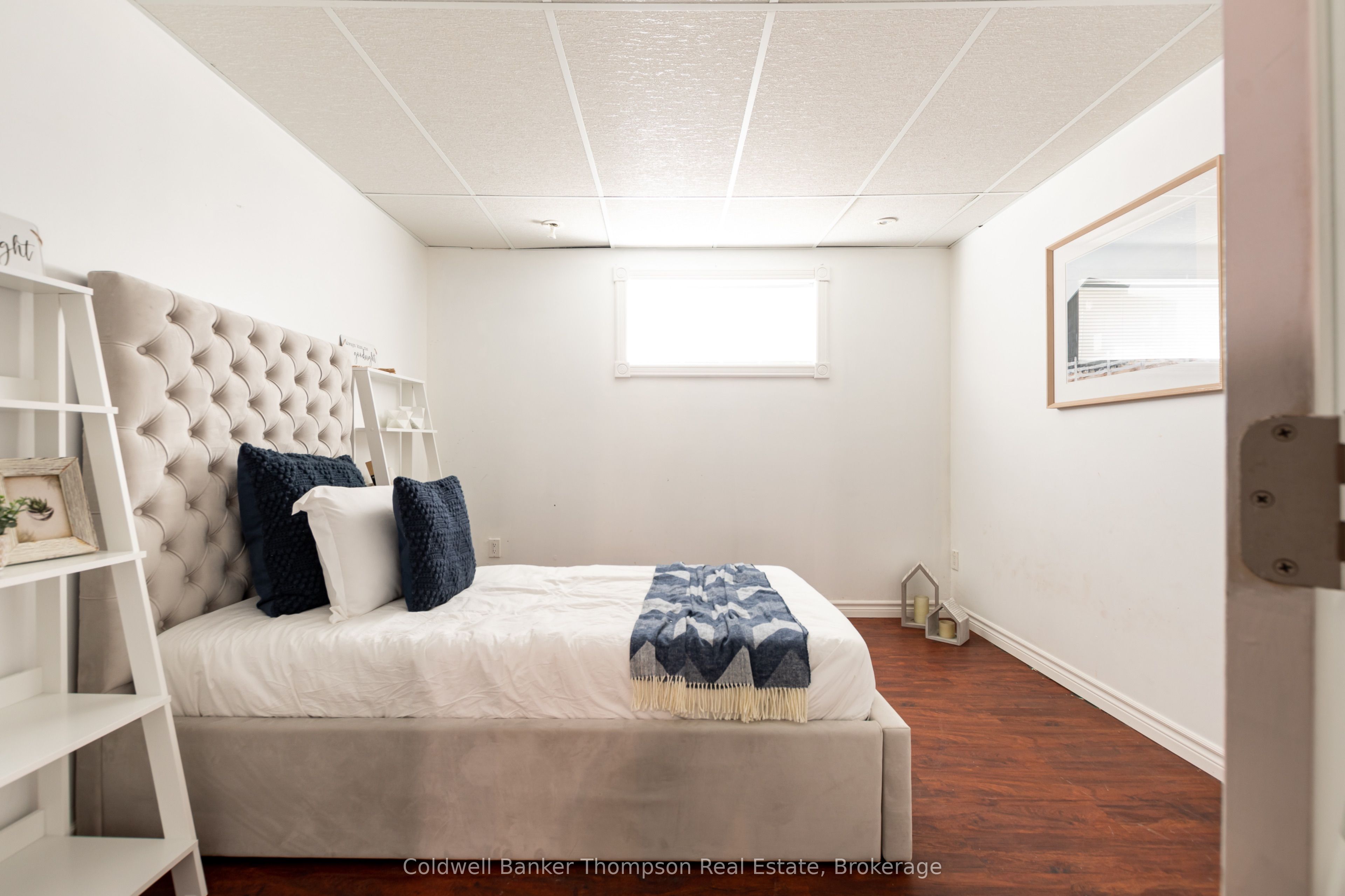 4237 Ravenscliffe Road Property Photo 33