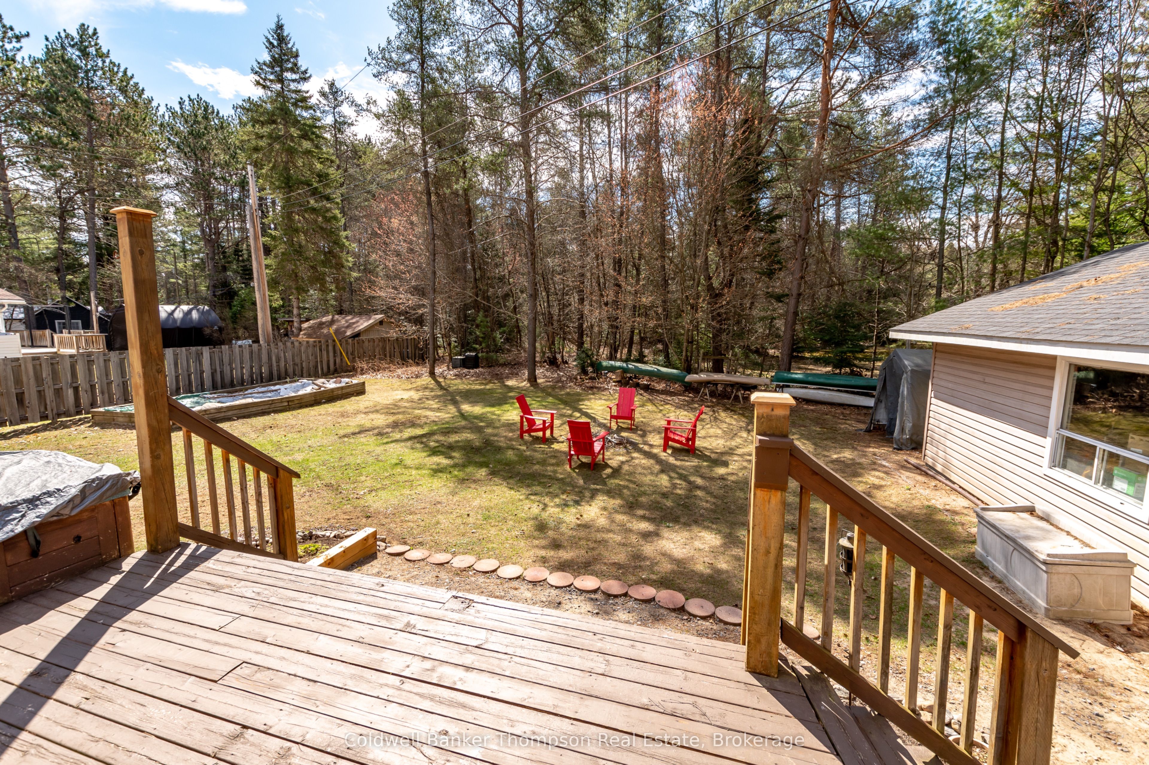 4237 Ravenscliffe Road Property Photo 46