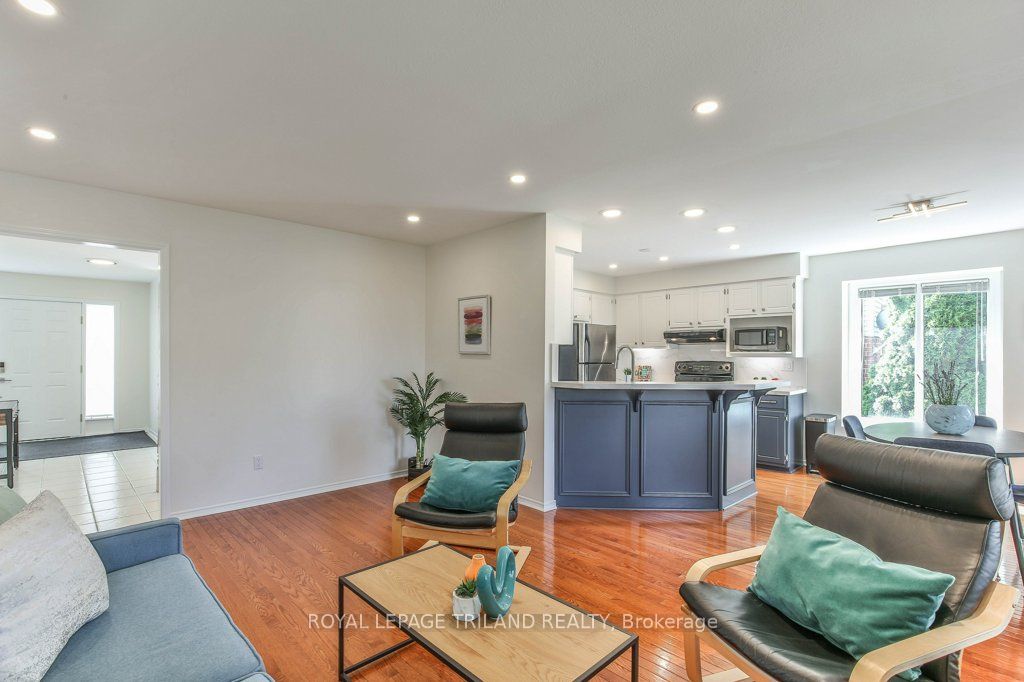 23 Derwent Road Property Photo 21