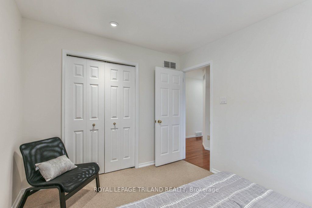 23 Derwent Road Property Photo 30