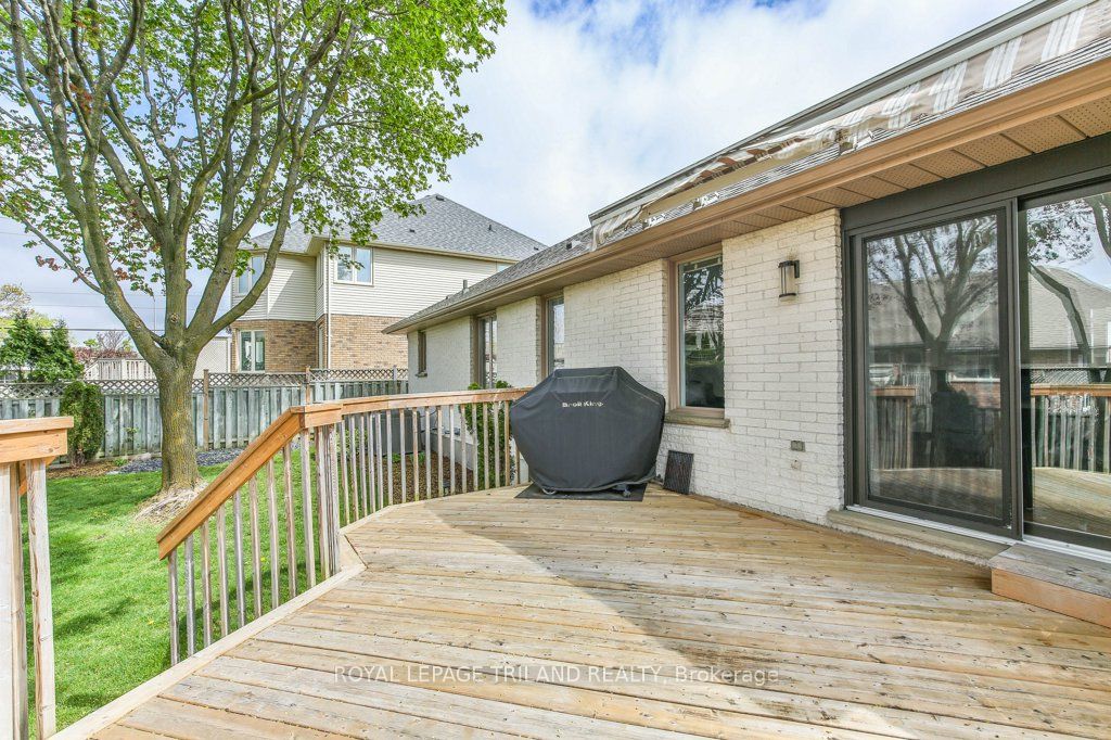 23 Derwent Road Property Photo 35