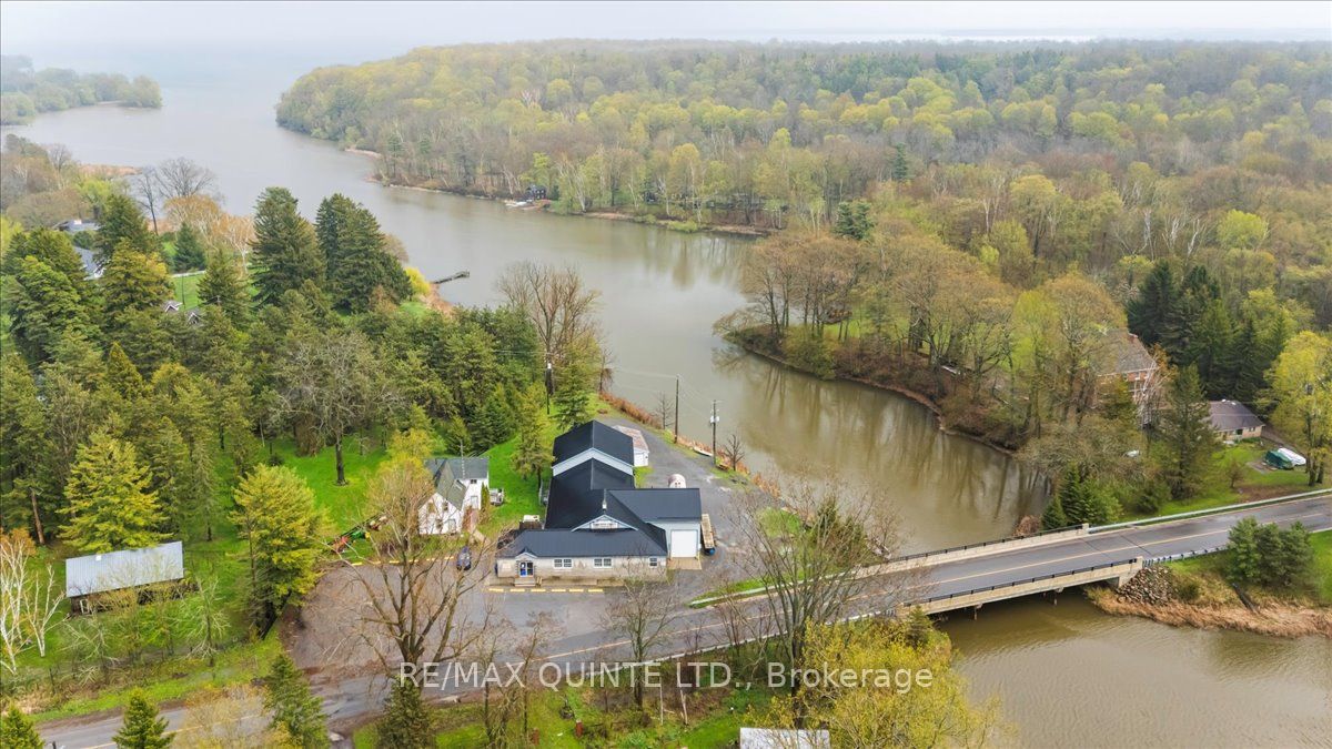 913 County Road 13 Property Photo 8