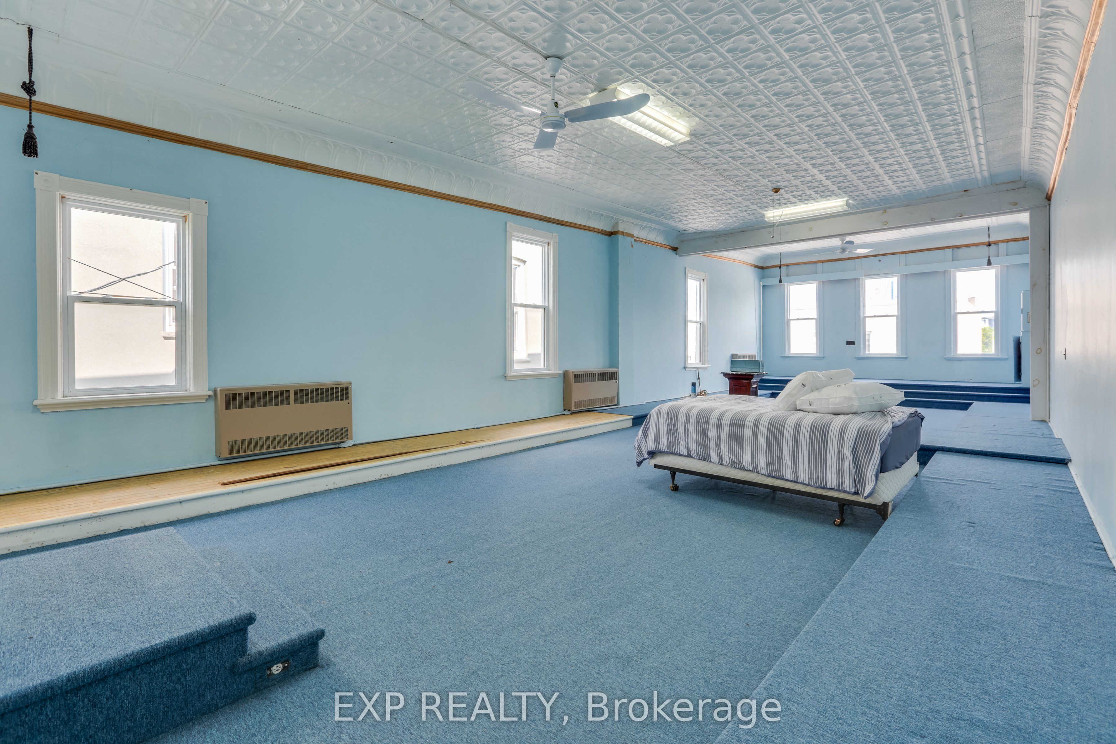 115 King Street Property Photo 22