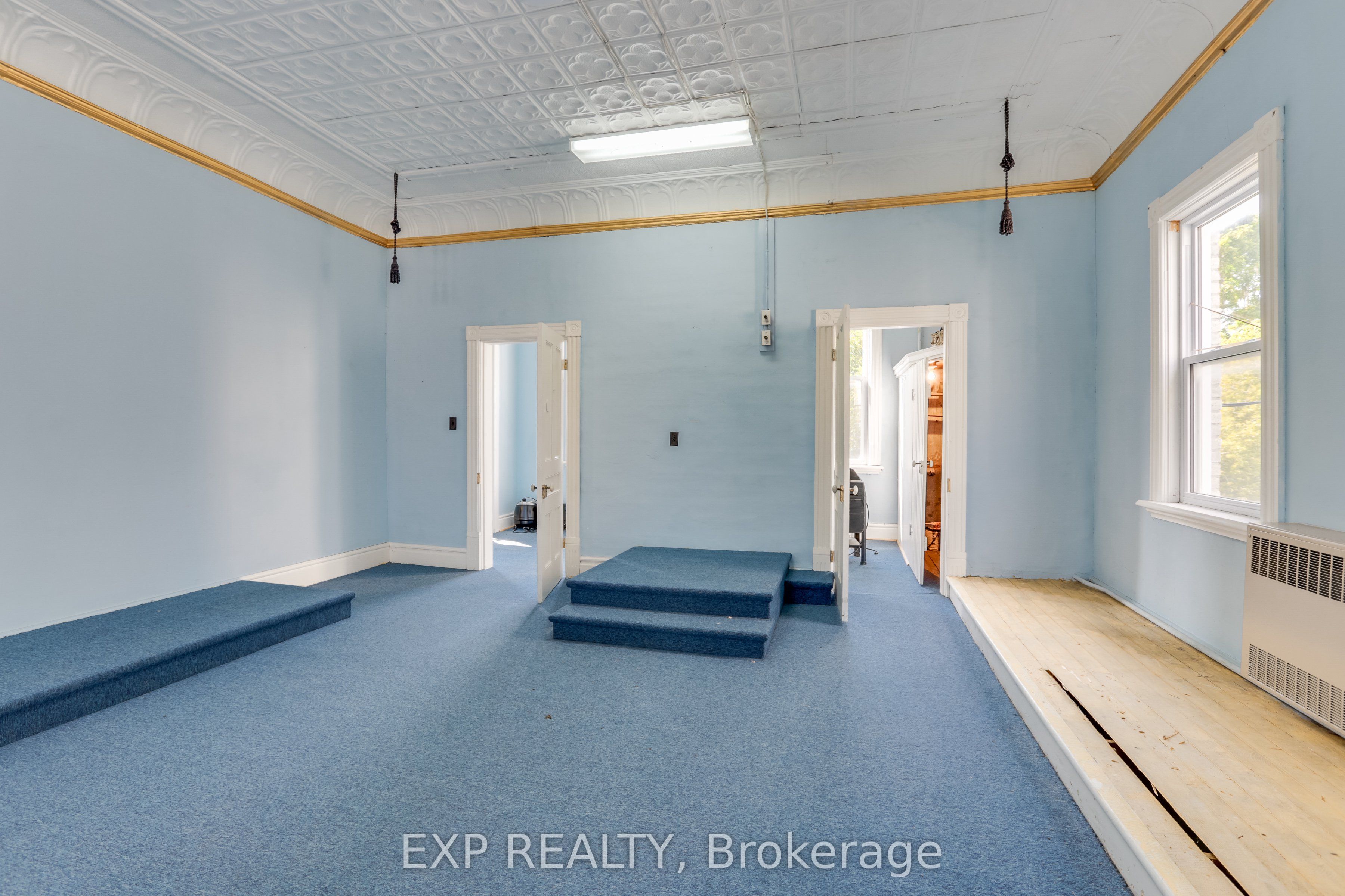 115 King Street Property Photo 23