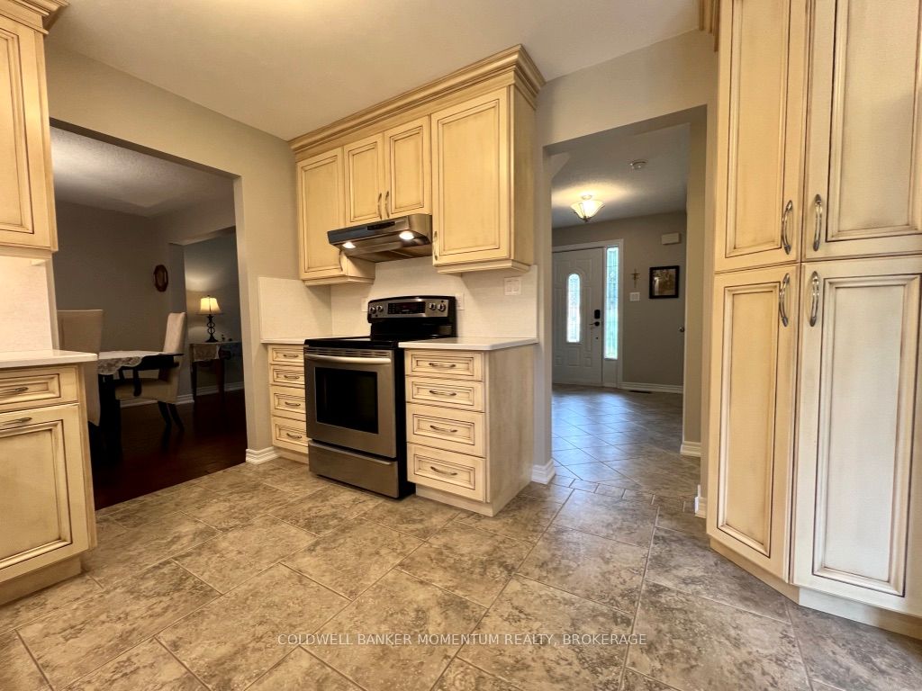 8 Meadowbrook Ln Property Photo 12