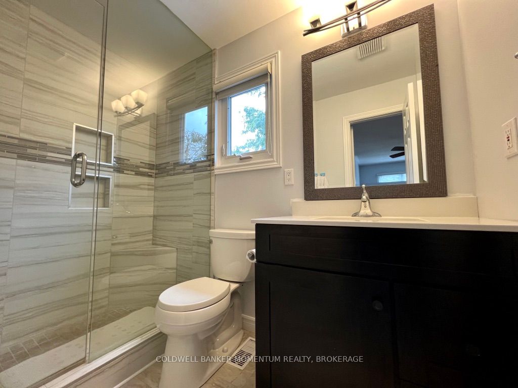 8 Meadowbrook Ln Property Photo 24