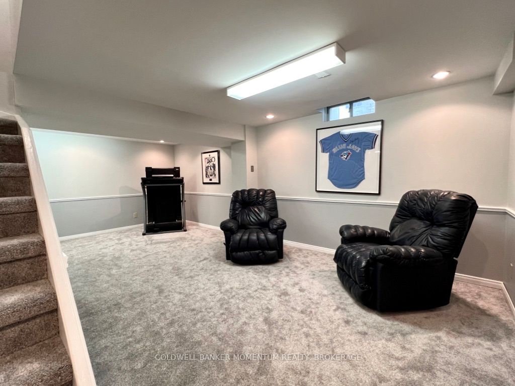 8 Meadowbrook Ln Property Photo 35