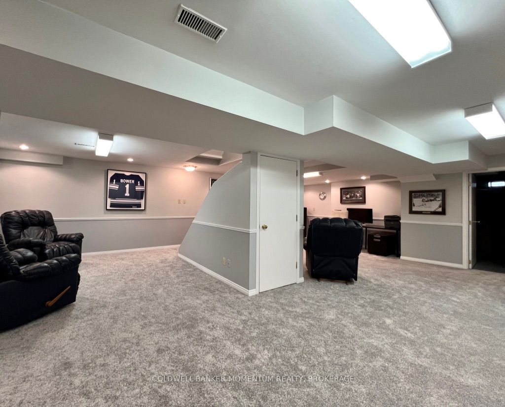 8 Meadowbrook Ln Property Photo 37