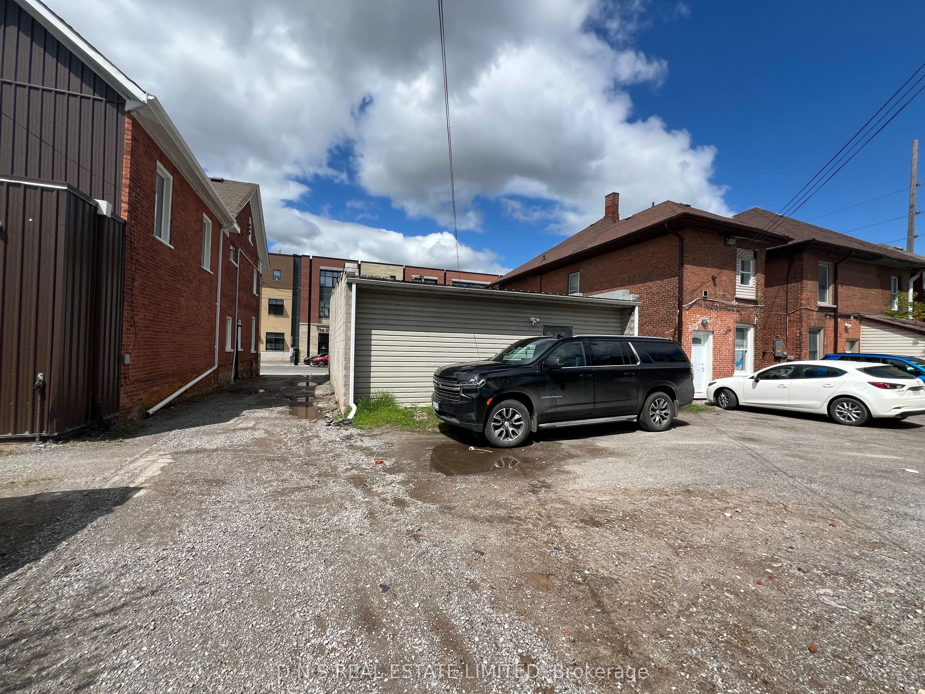 269 Charlotte St Property Photo 2