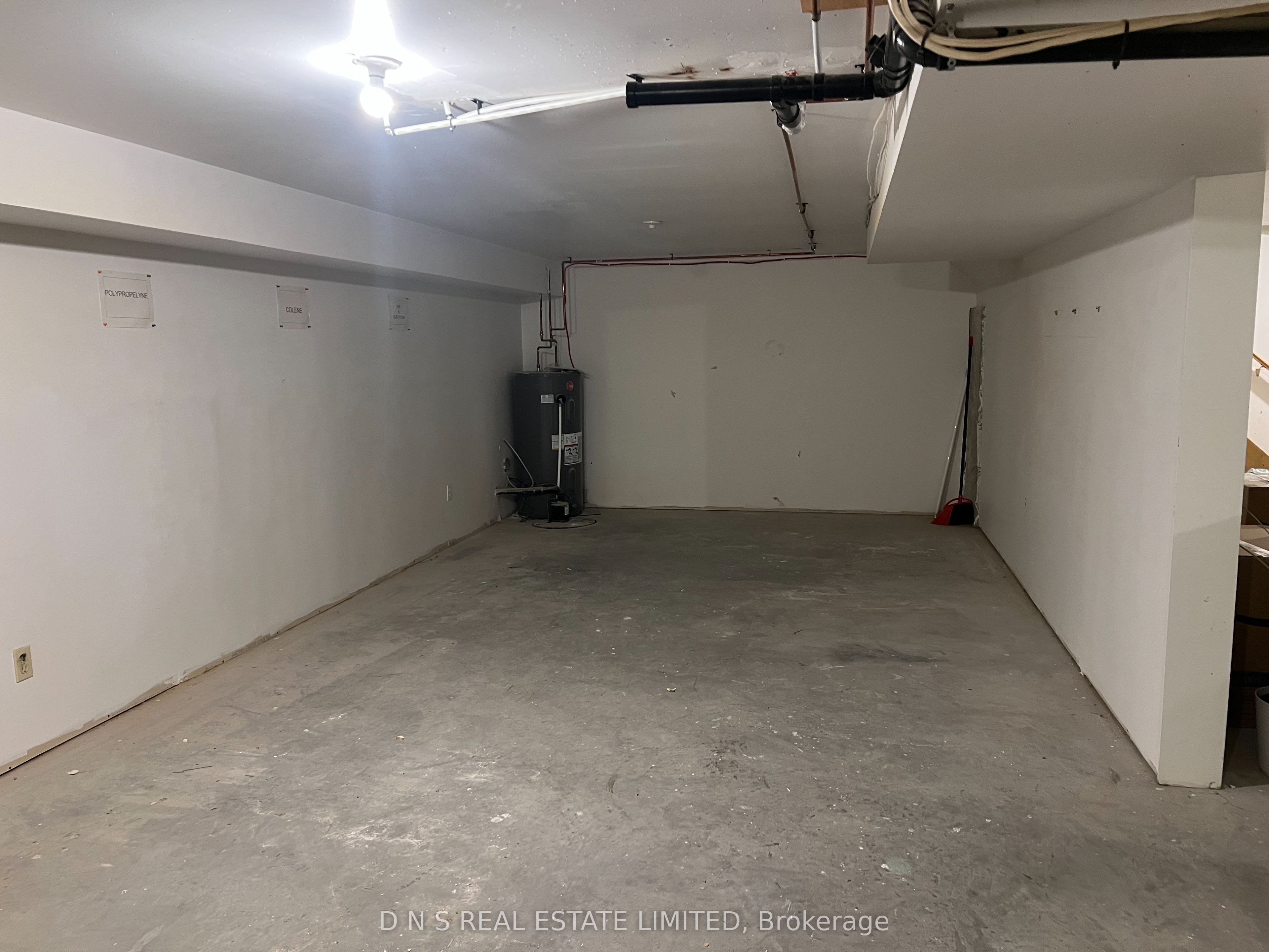 269 Charlotte St Property Photo 15