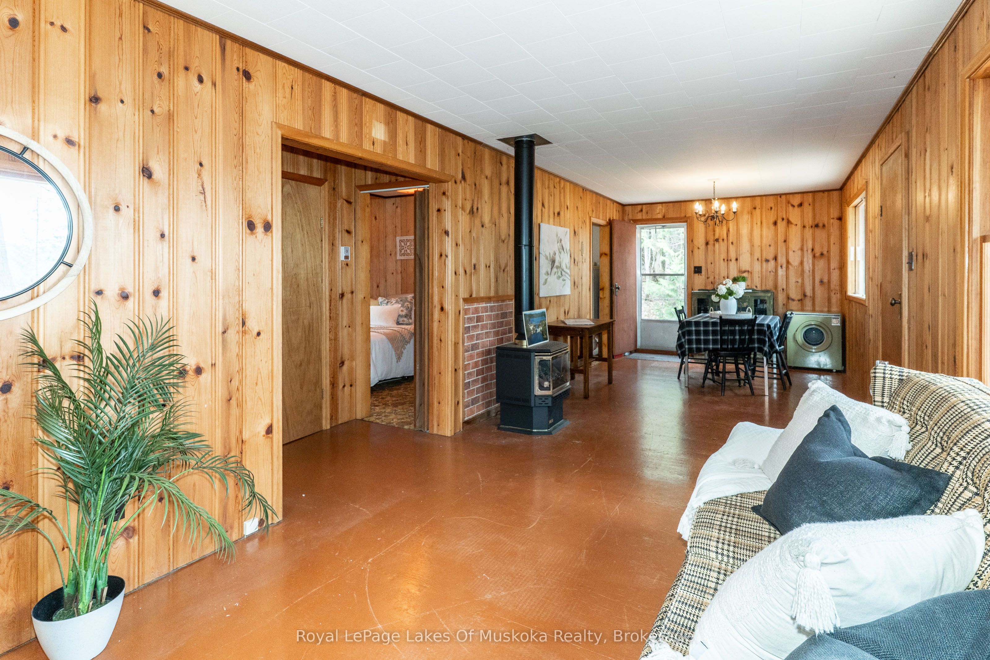 1042 Farmer Hays Drive Property Photo 18