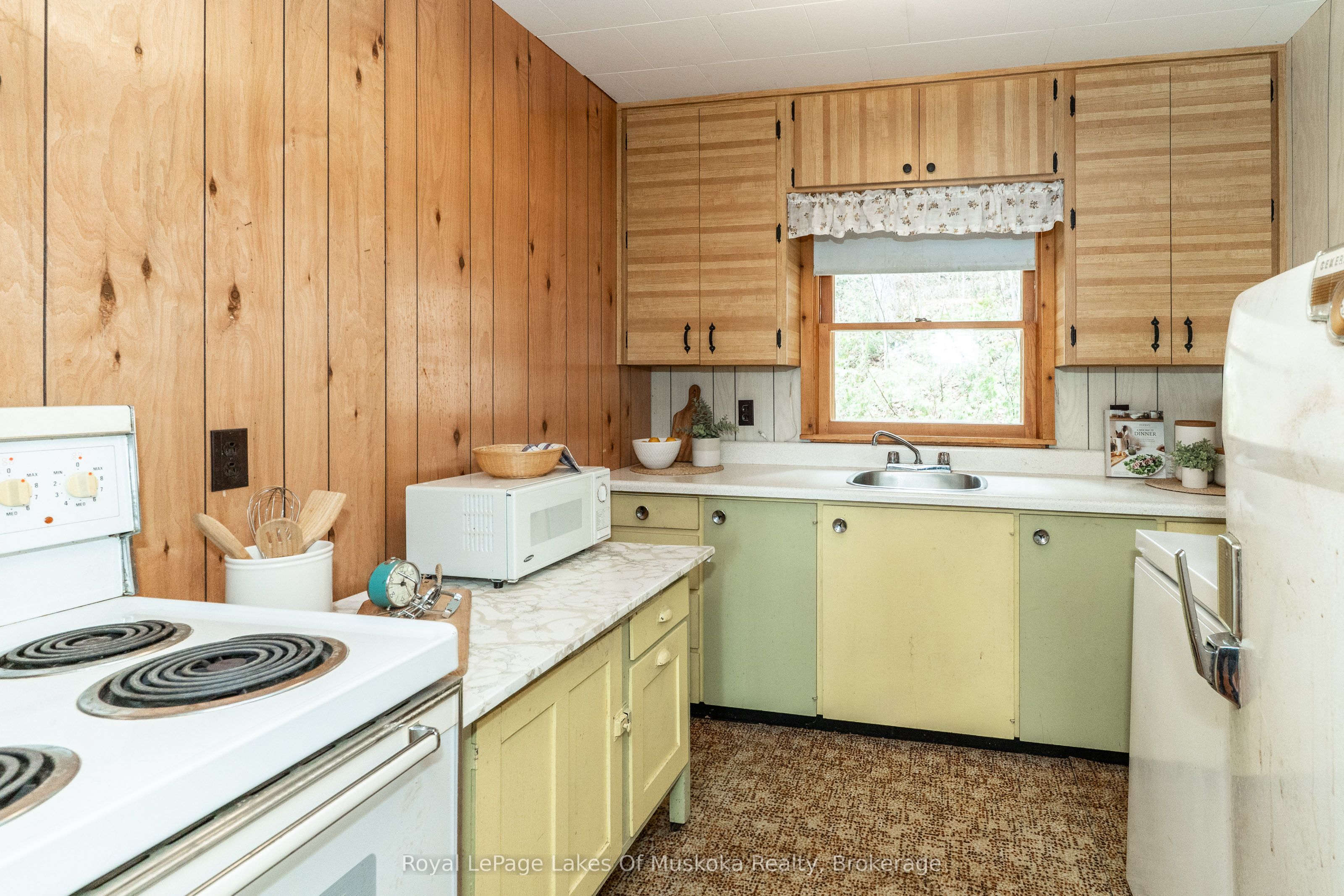 1042 Farmer Hays Drive Property Photo 22