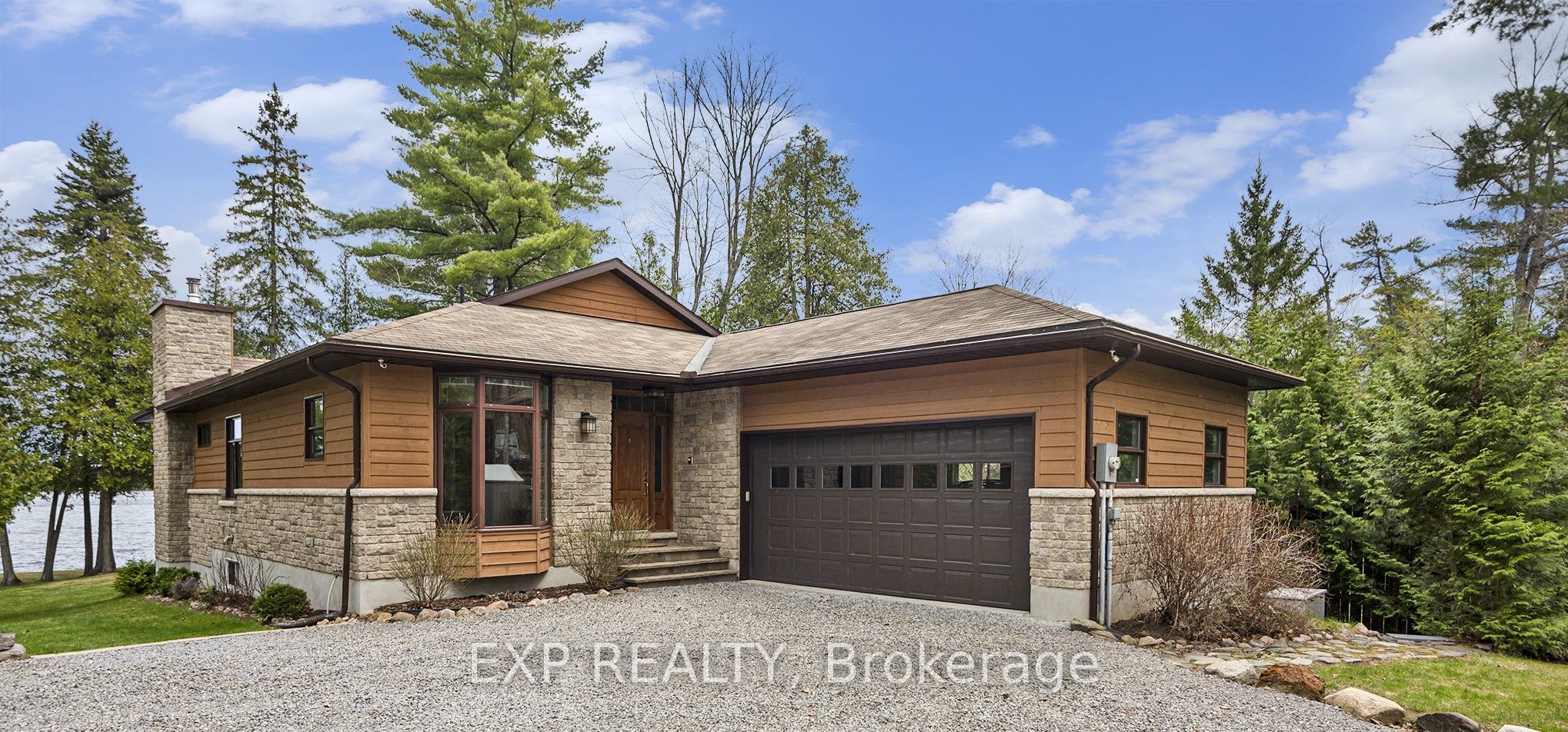 544 Lakeshore Road Property Photo 1