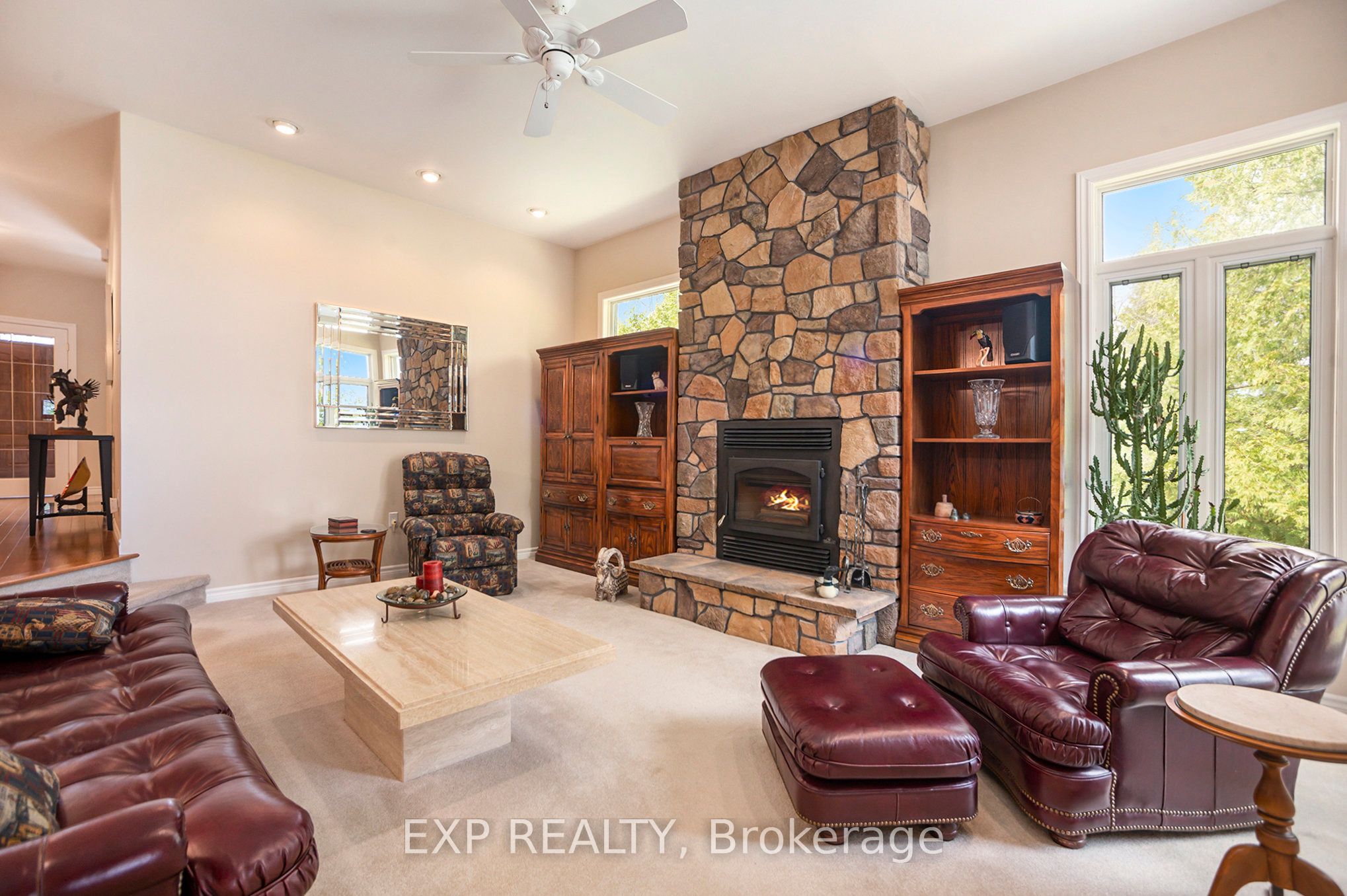 544 Lakeshore Road Property Photo 5