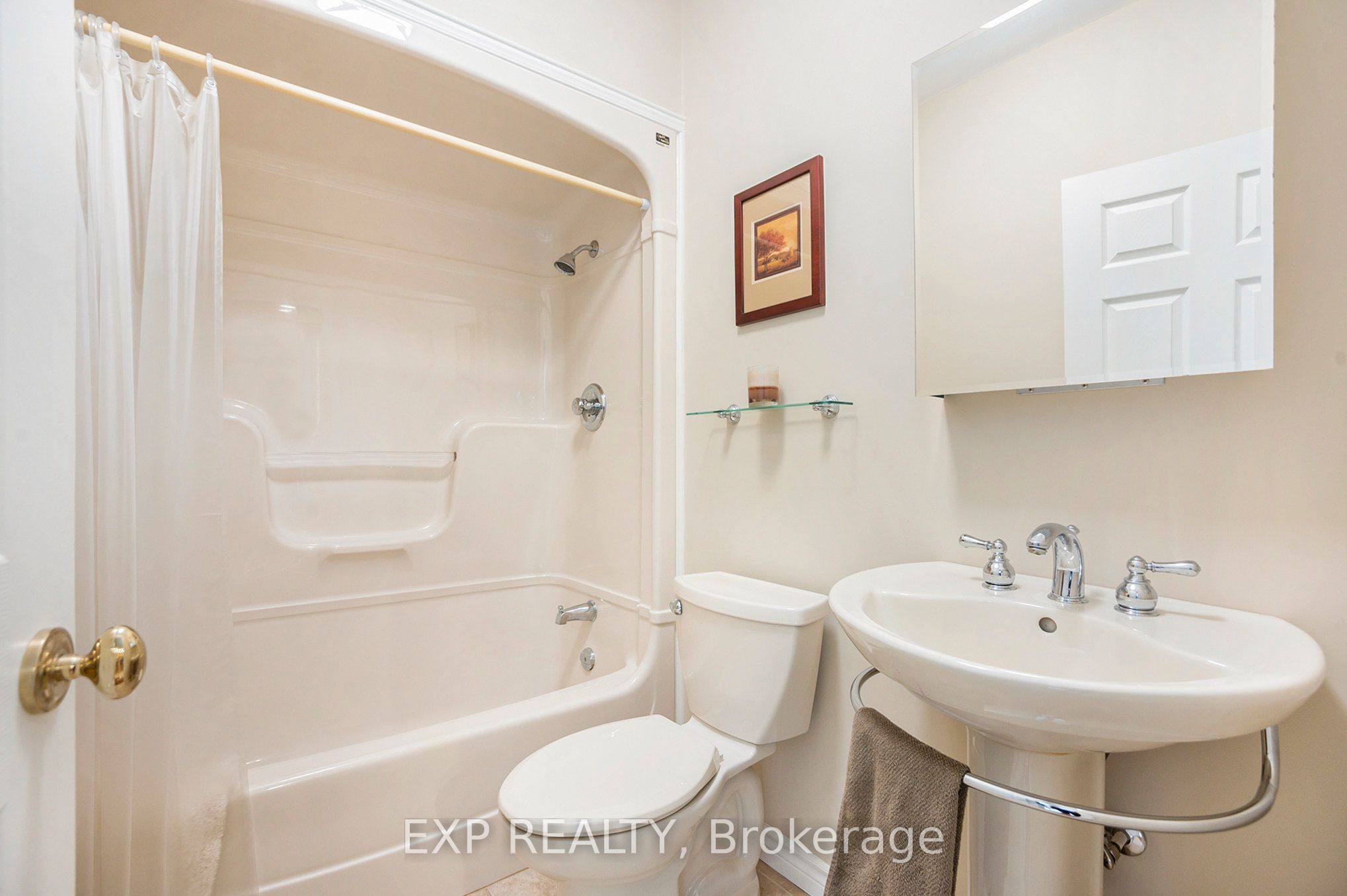 544 Lakeshore Road Property Photo 16