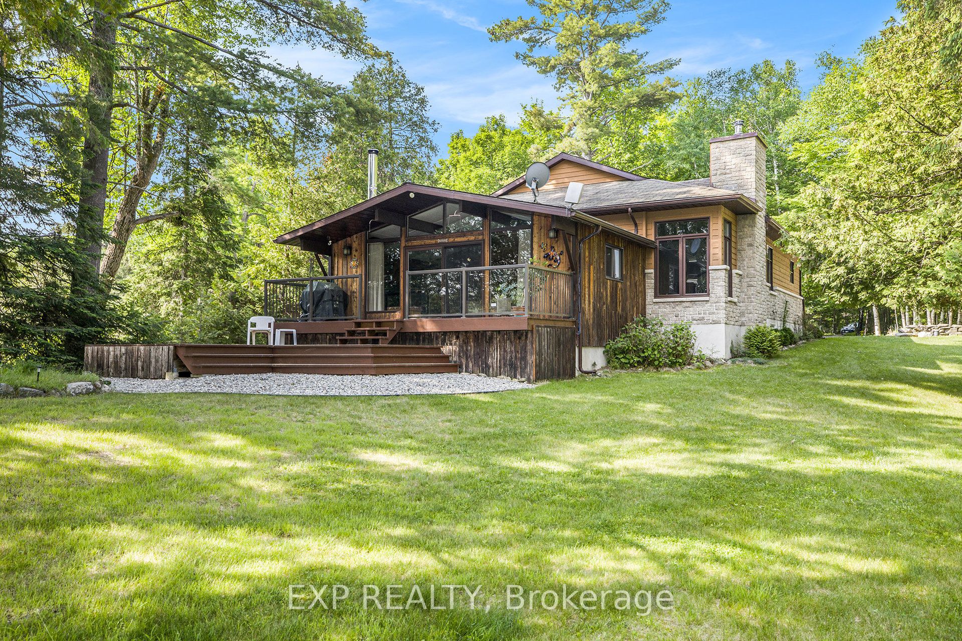 544 Lakeshore Road Property Photo 27