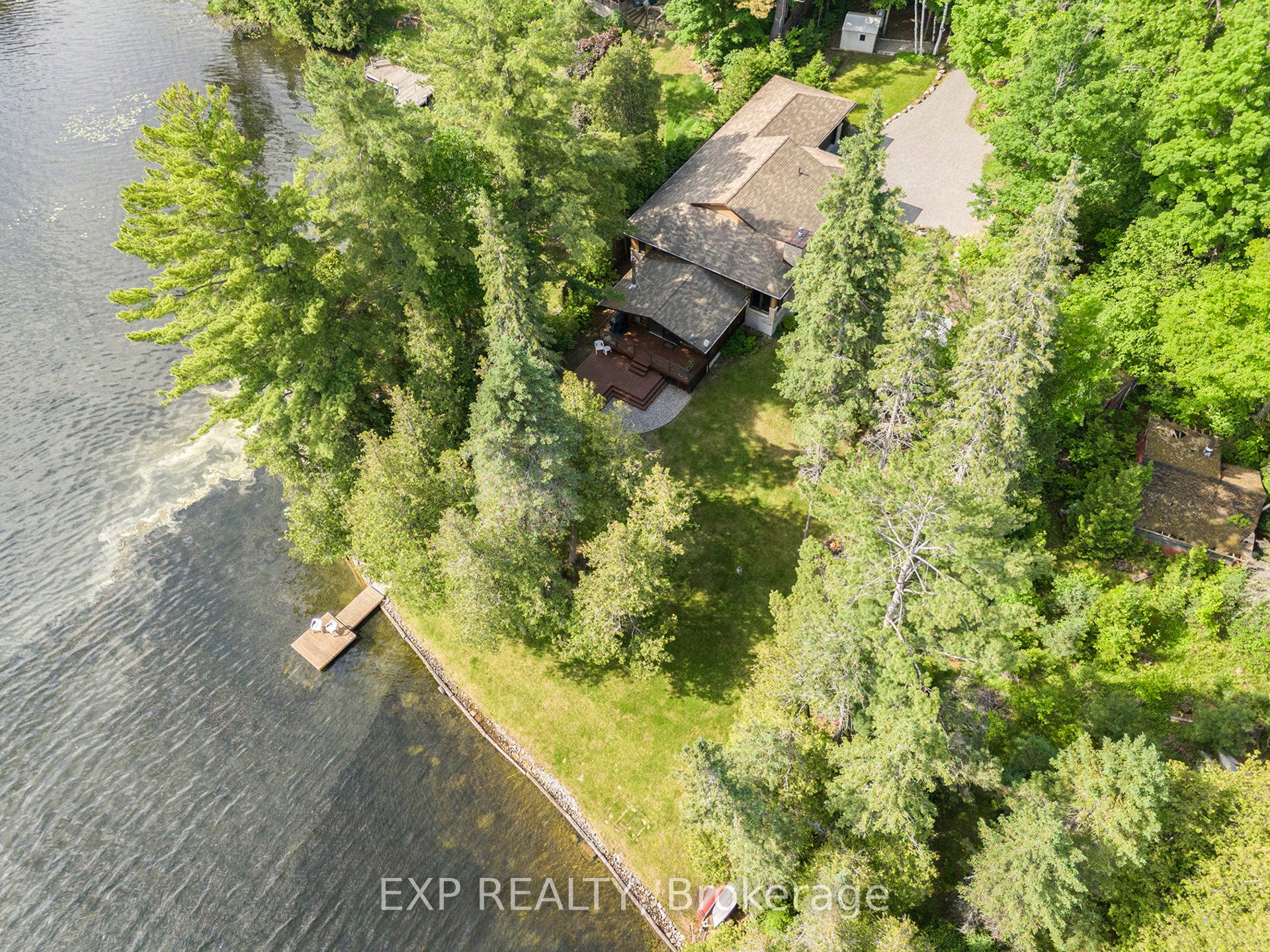 544 Lakeshore Road Property Photo 35