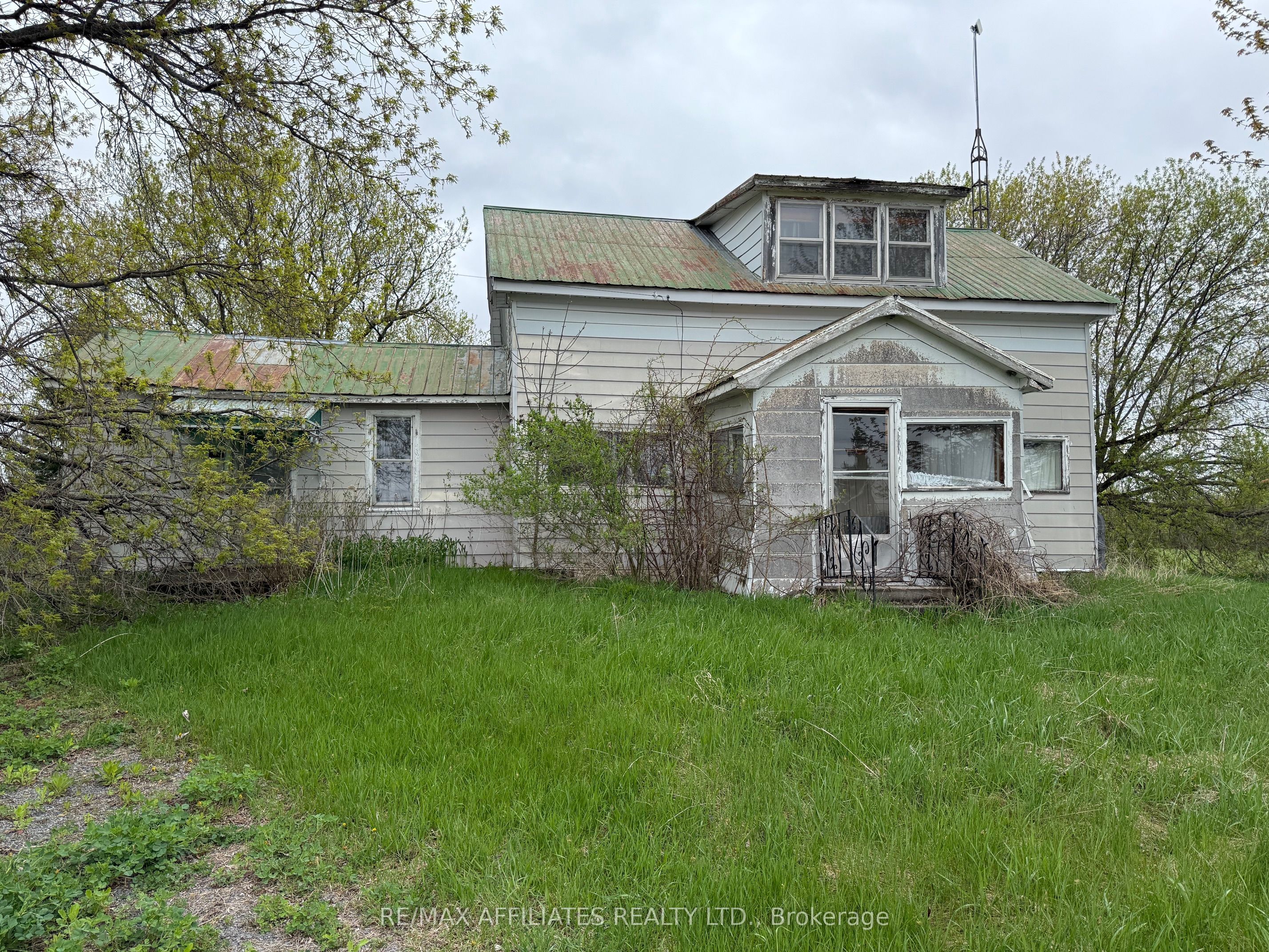 15554 Saving Street Property Photo