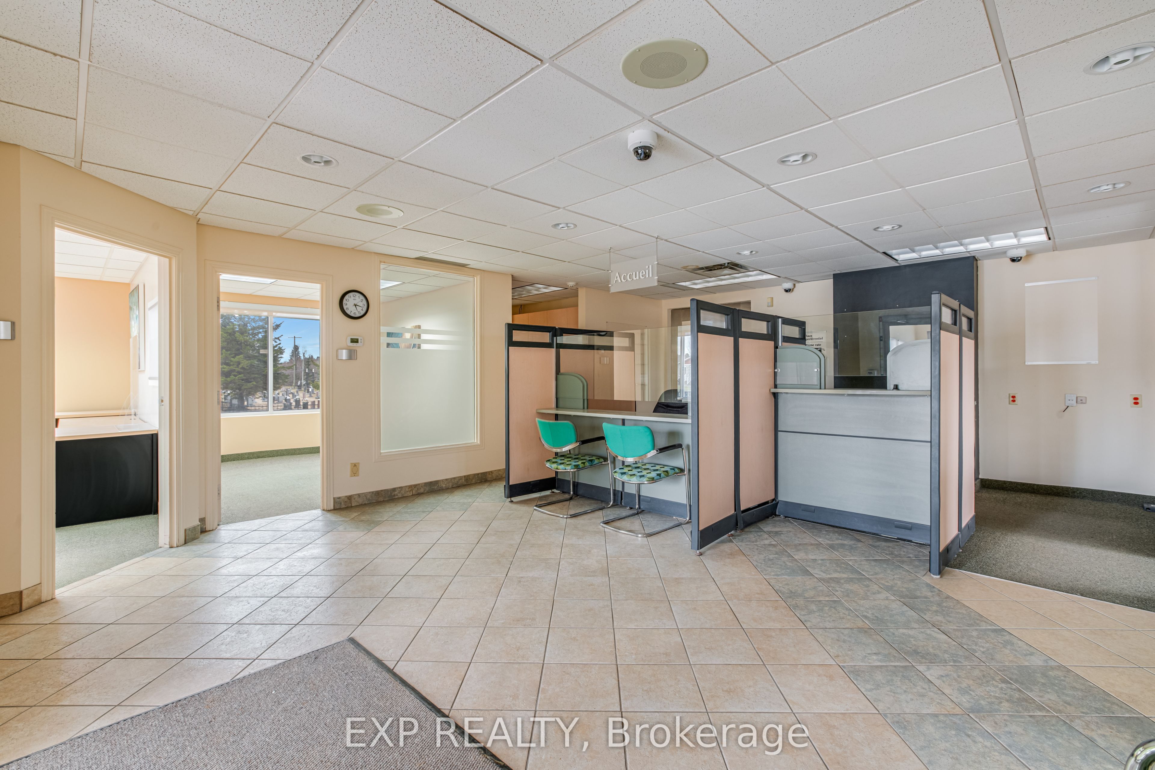 523 Limoges Rd Property Photo 12