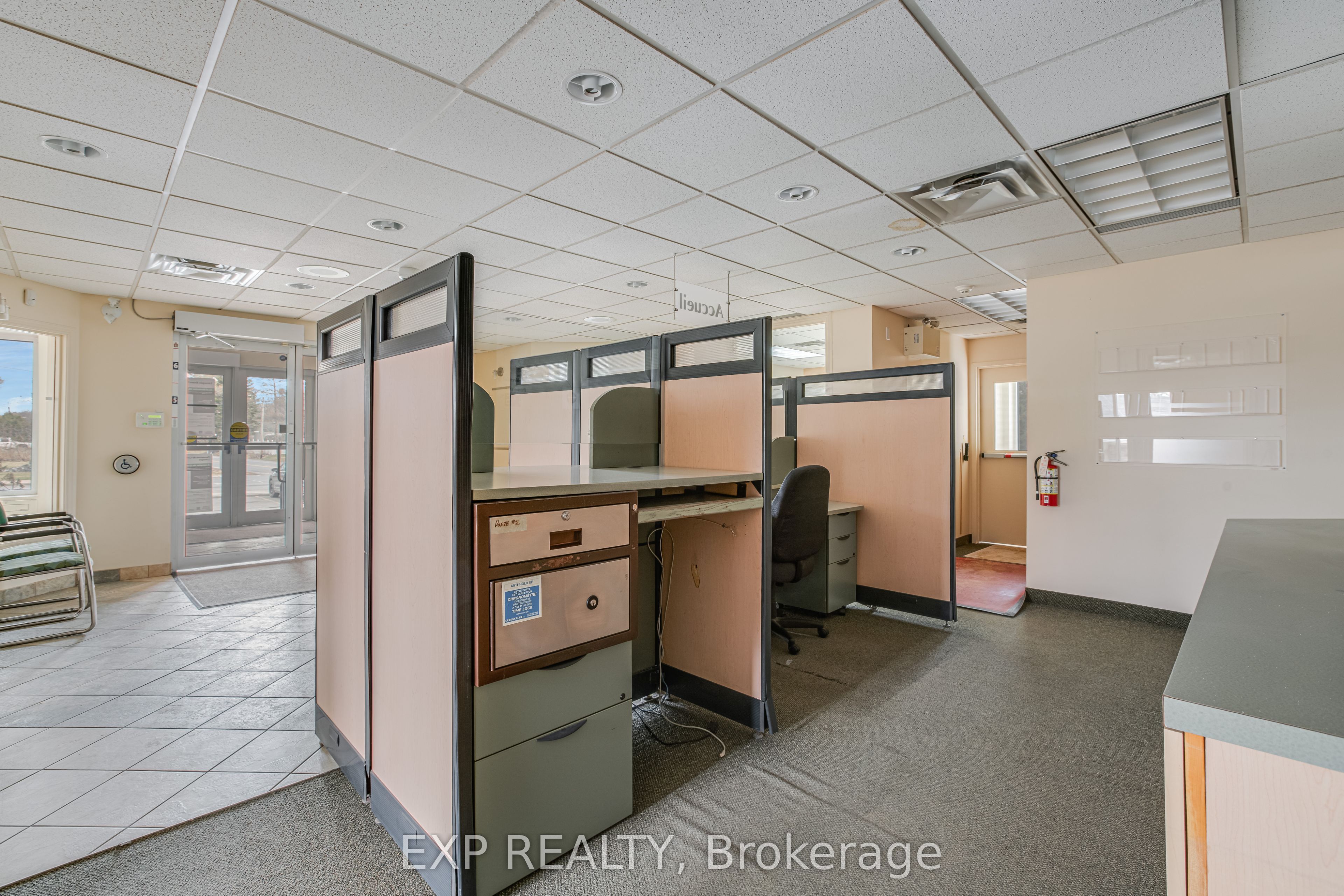 523 Limoges Rd Property Photo 15