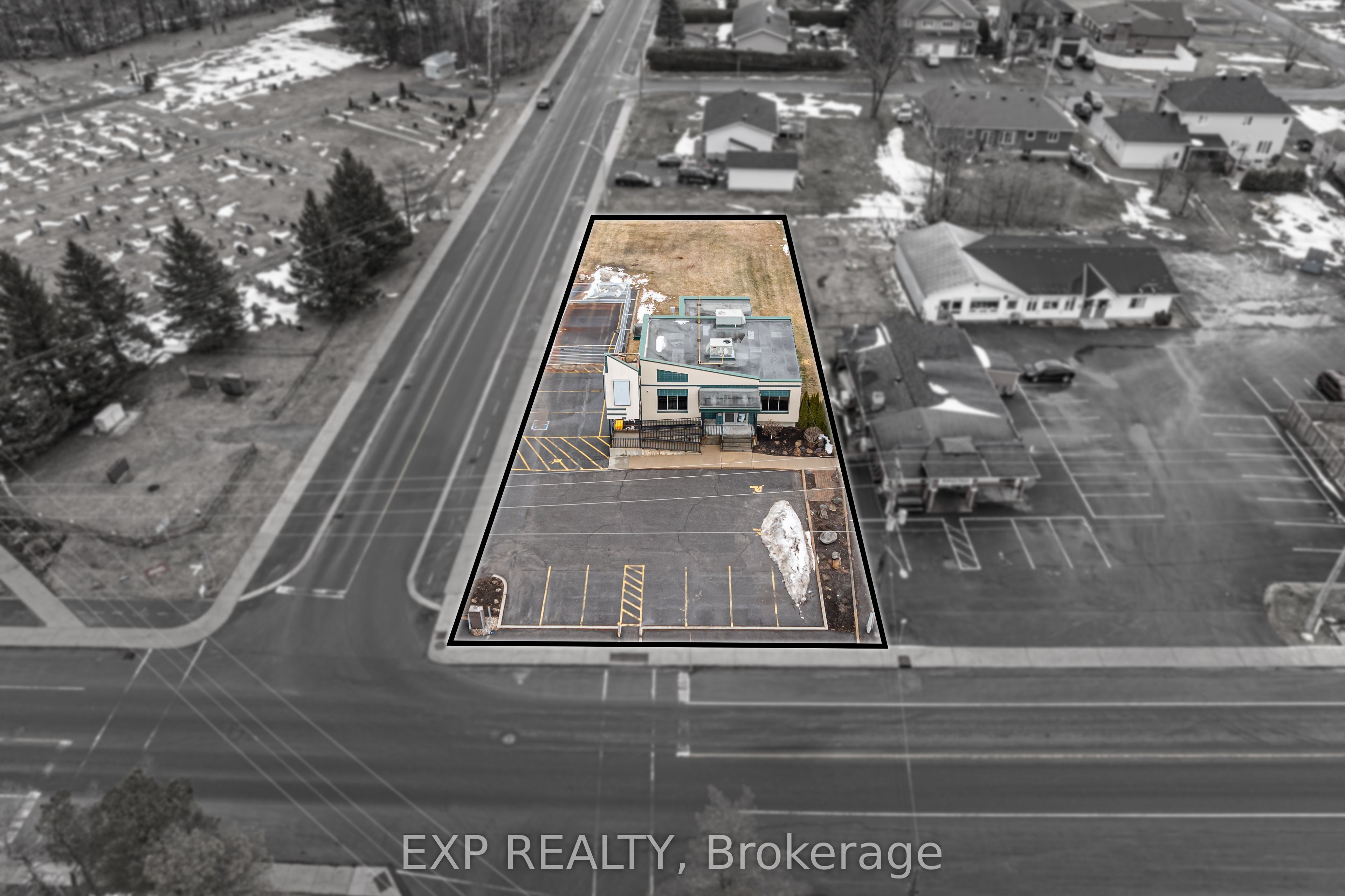 523 Limoges Rd Property Photo 34