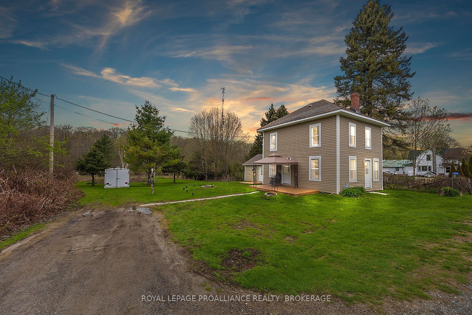 1179 Godfrey Road Property Photo