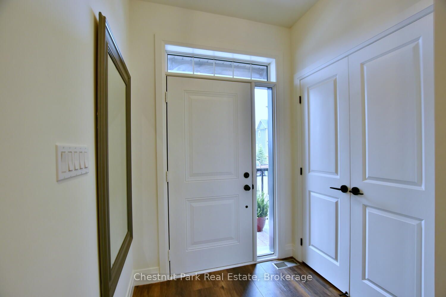 146 Red Pine Street Property Photo 3