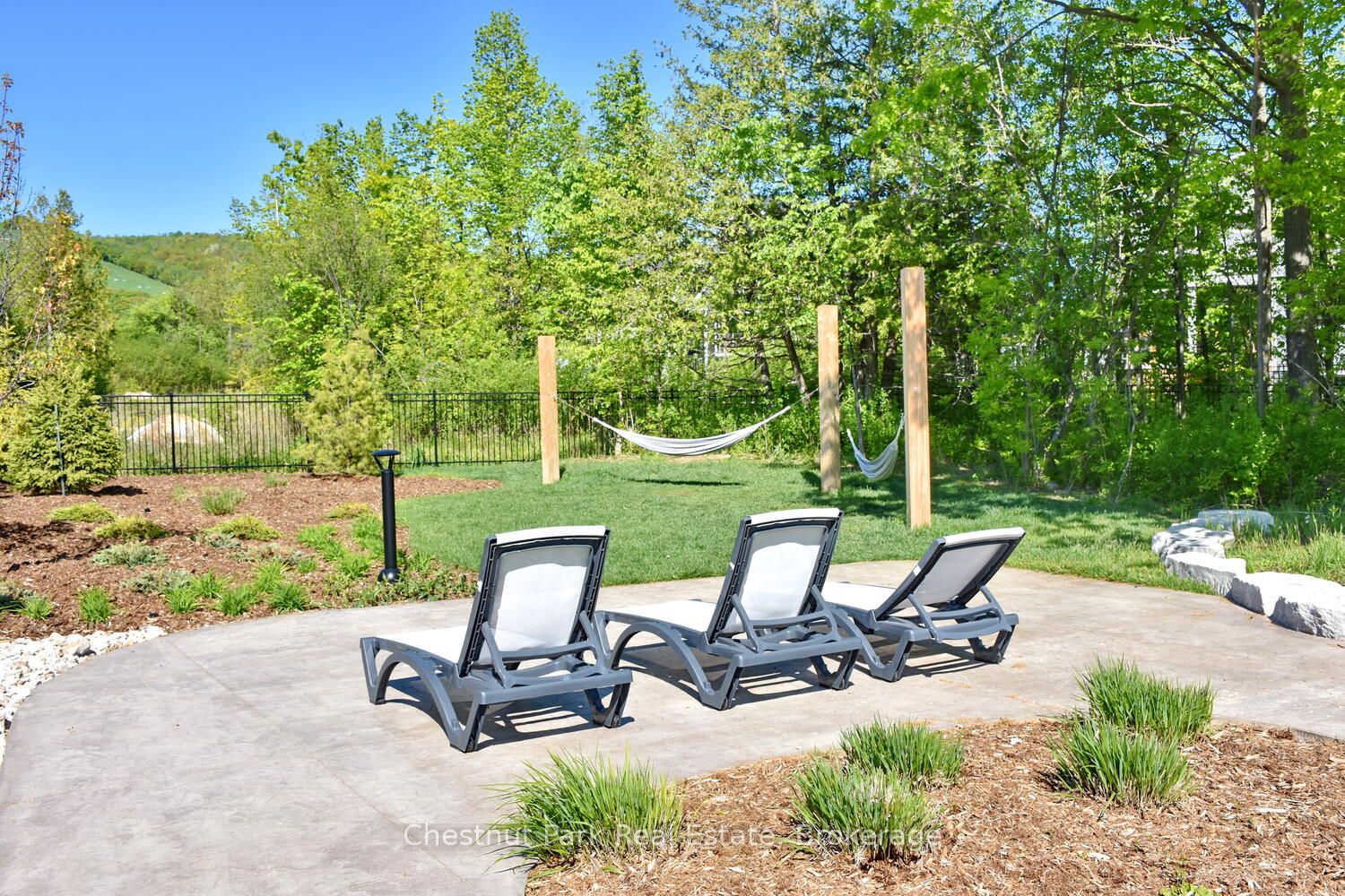 146 Red Pine Street Property Photo 43
