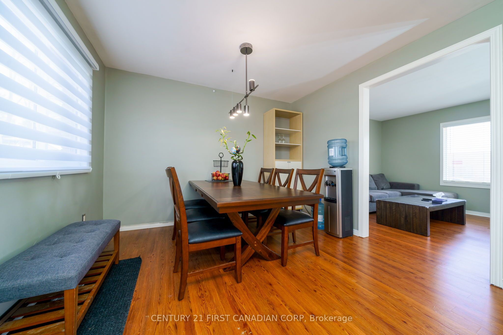 215 Beattie Street Property Photo 6