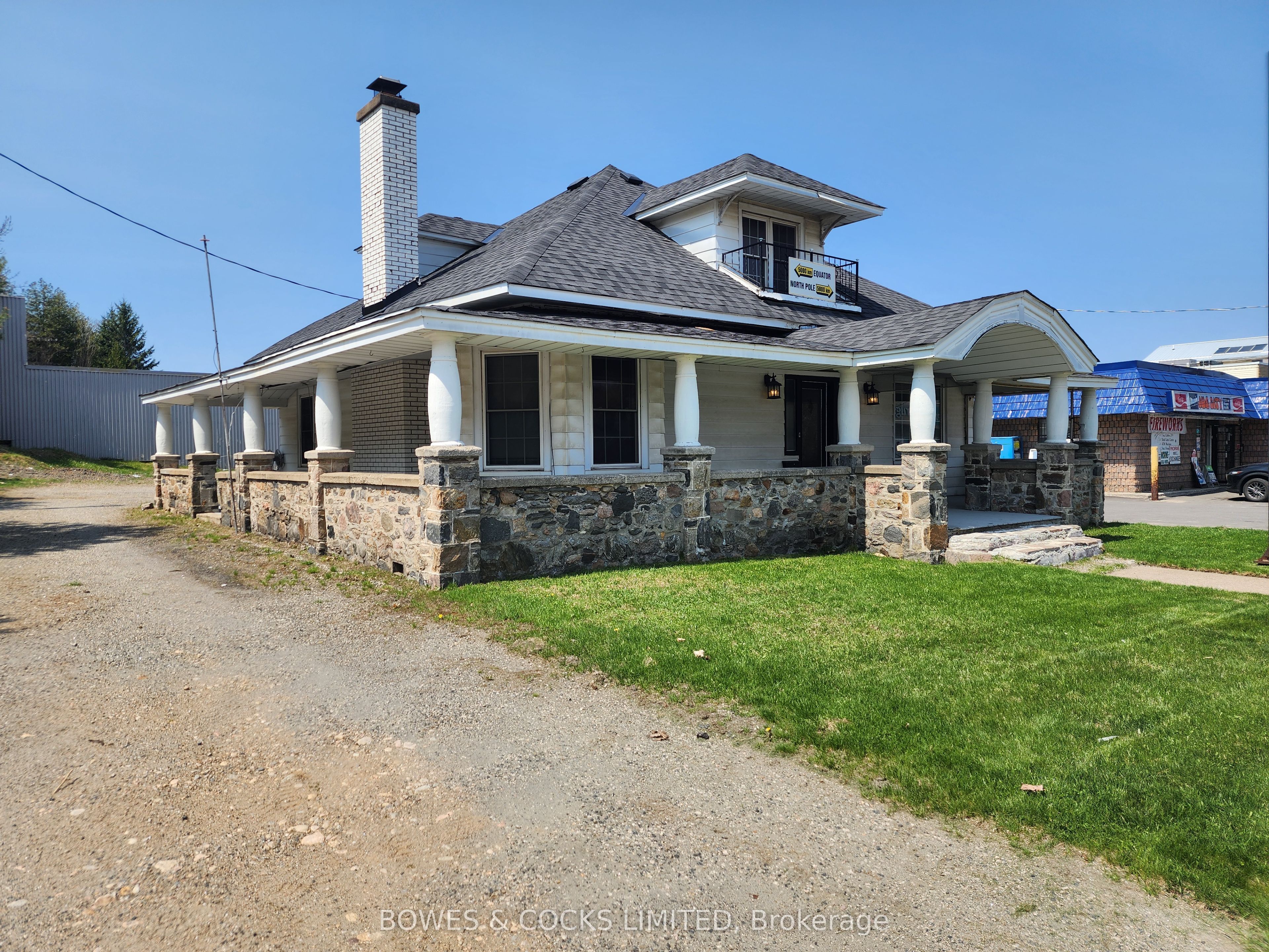 124 Maple Avenue Property Photo 2
