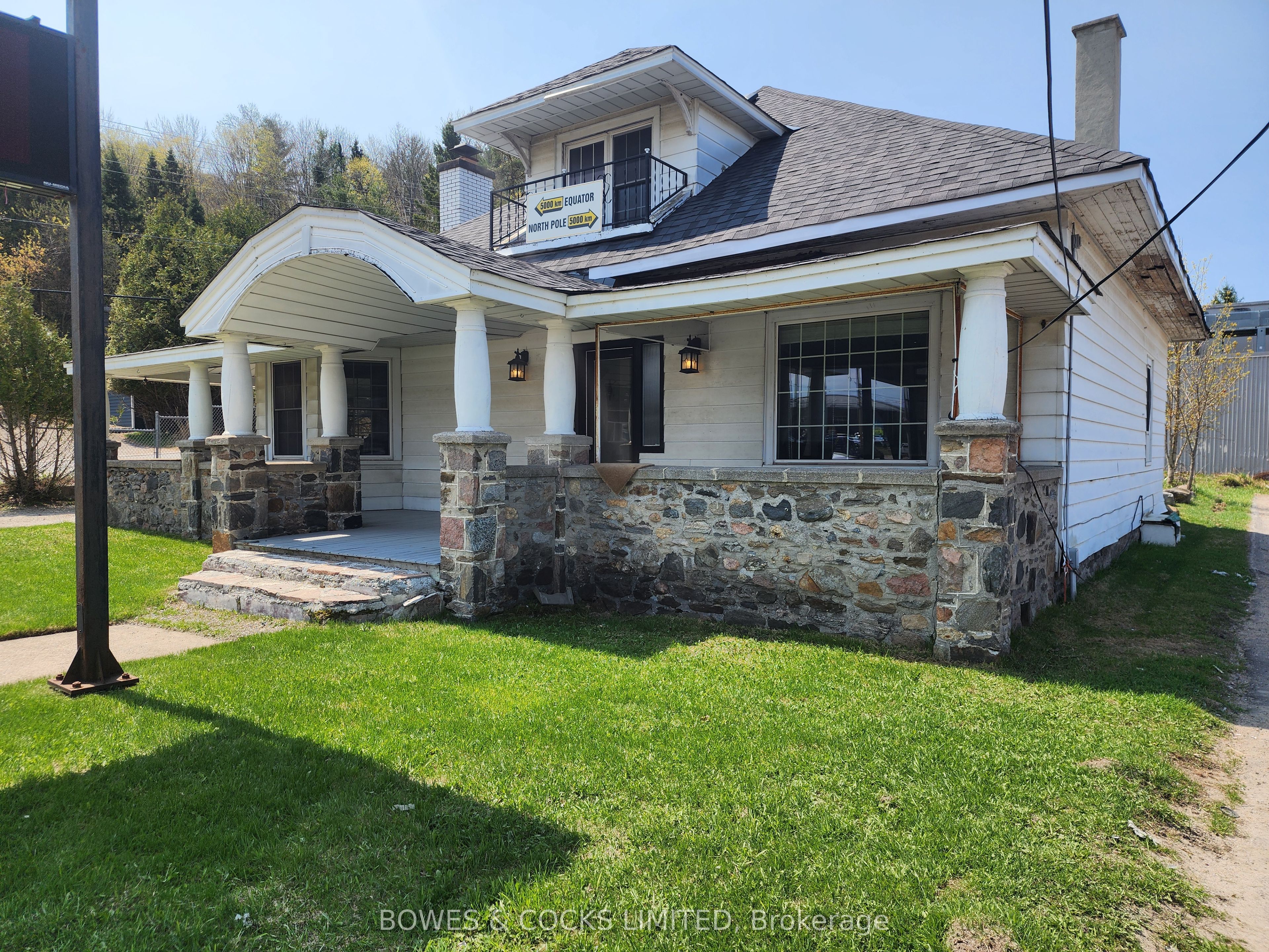 124 Maple Avenue Property Photo 3