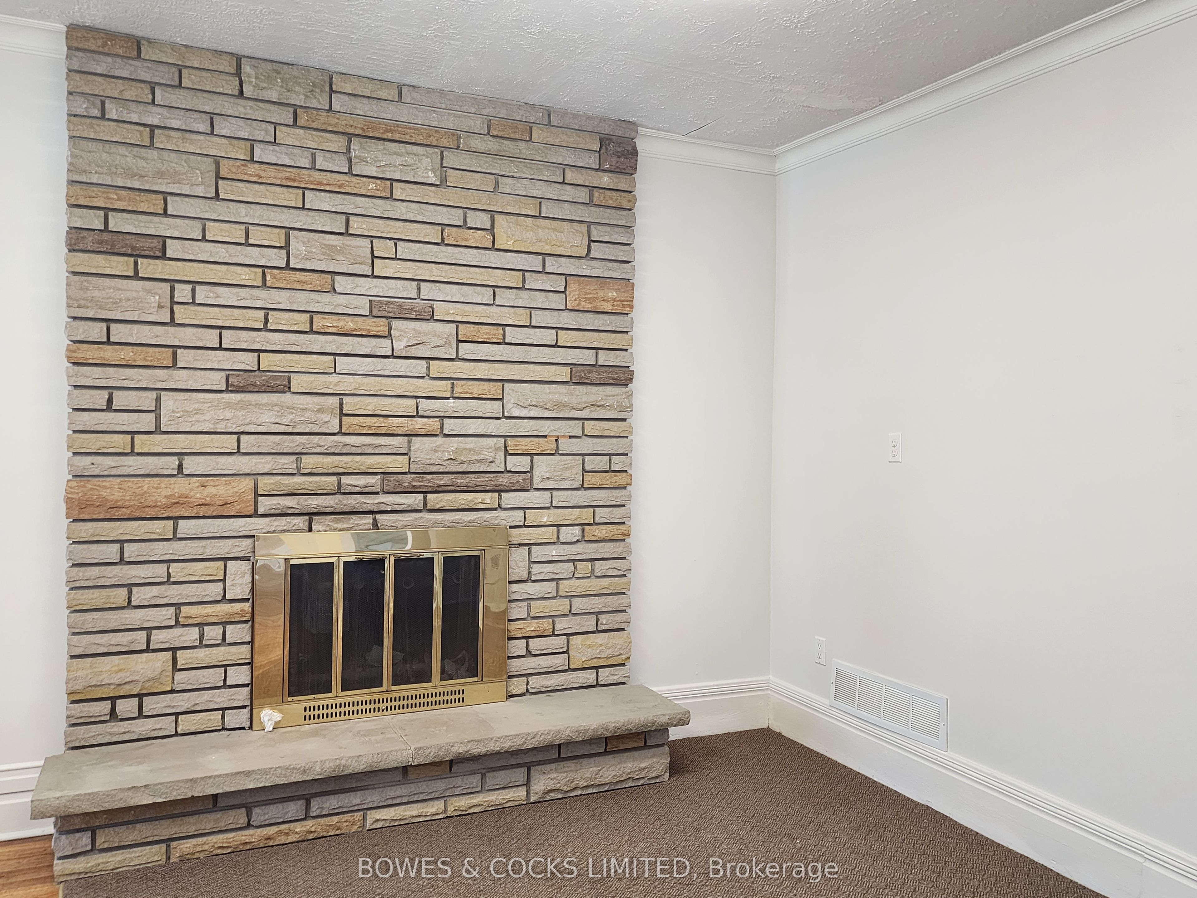 124 Maple Avenue Property Photo 7