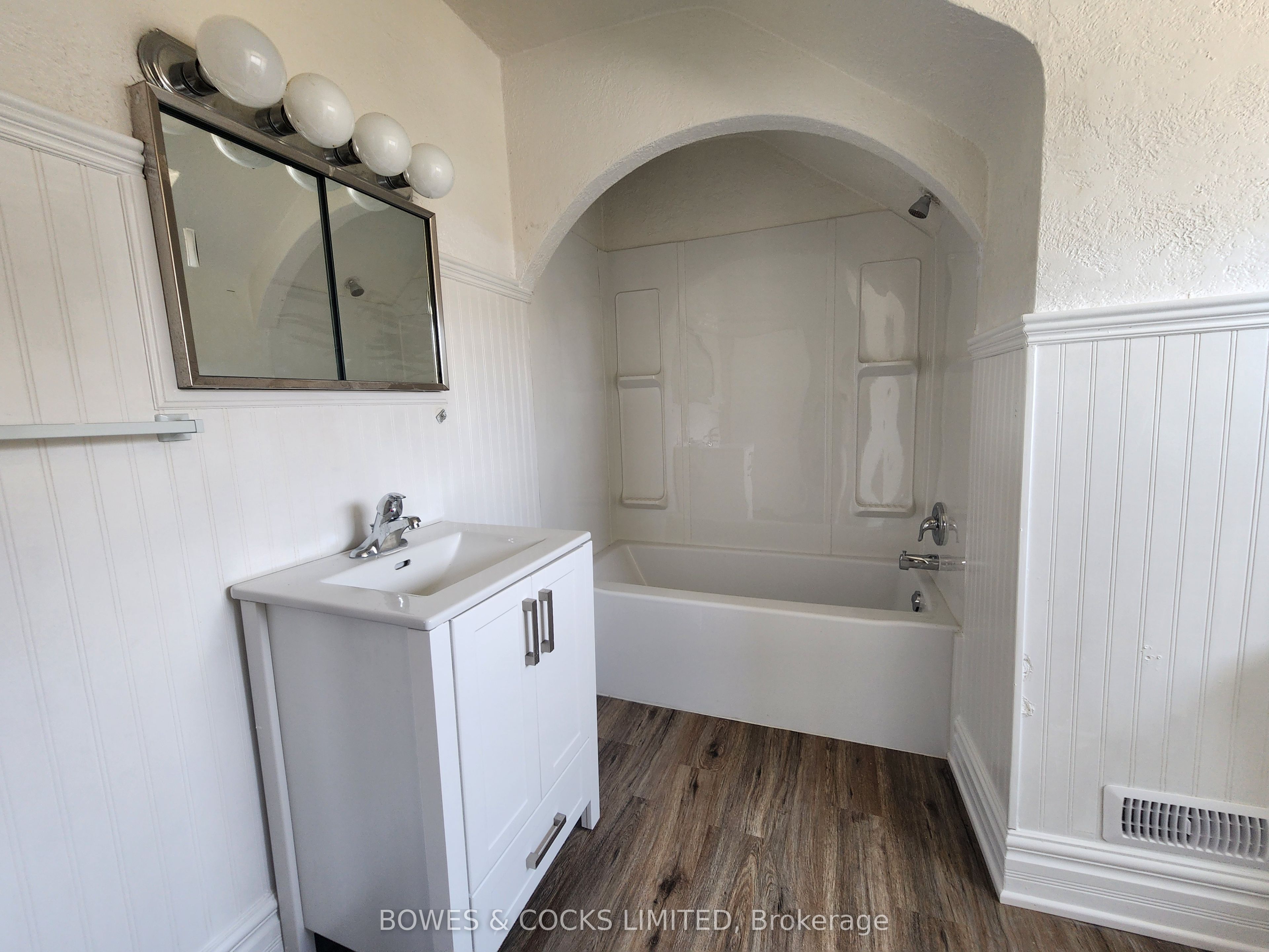 124 Maple Avenue Property Photo 27