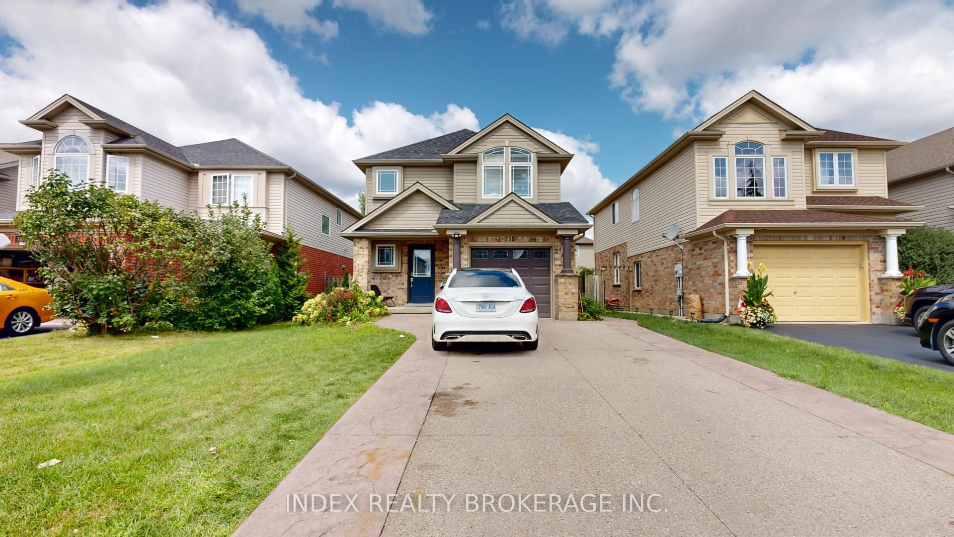 3389 Georgeheriot Lane Property Photo 1