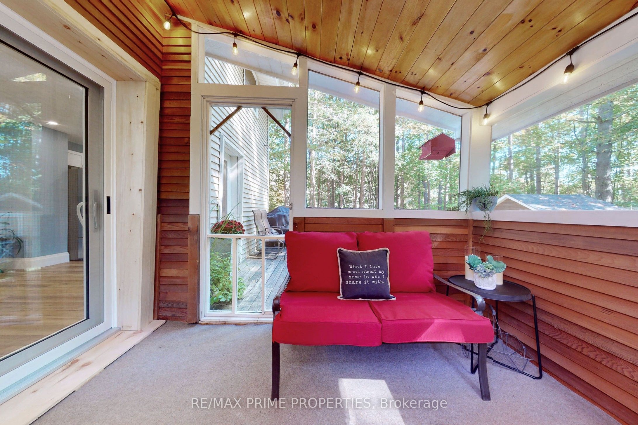 190 Maple Street Property Photo 11