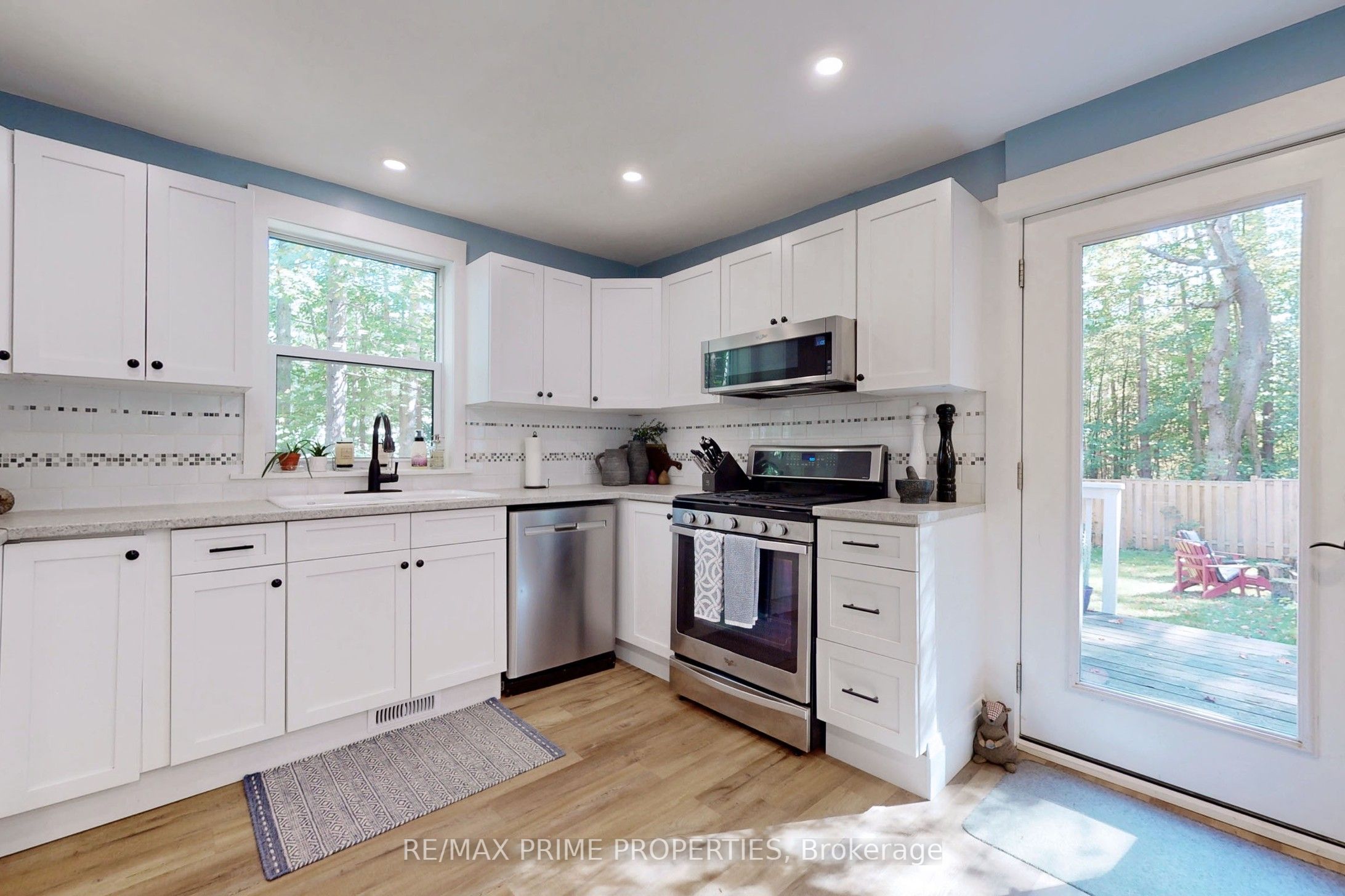 190 Maple Street Property Photo 23