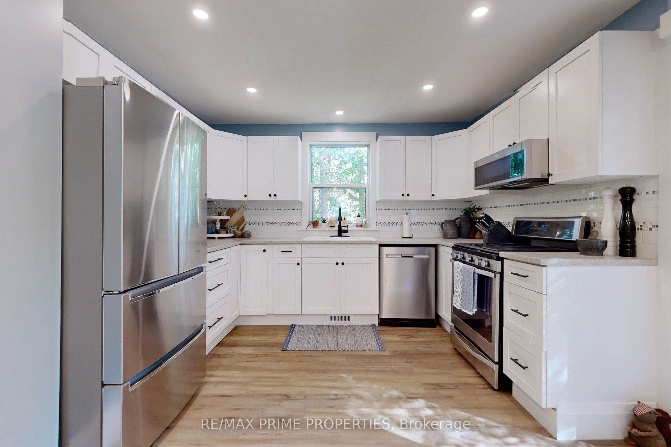 190 Maple Street Property Photo 25