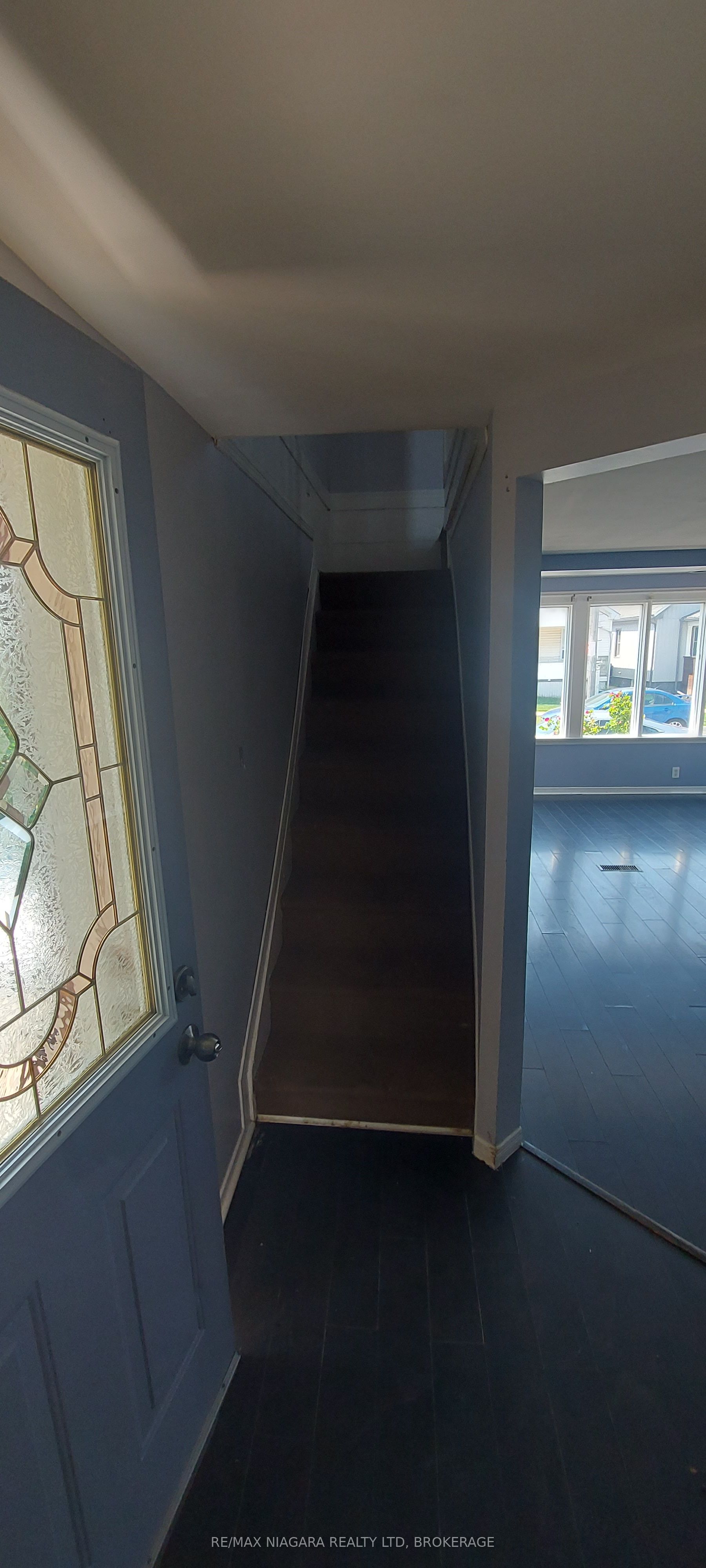 76 6th St Property Photo 26