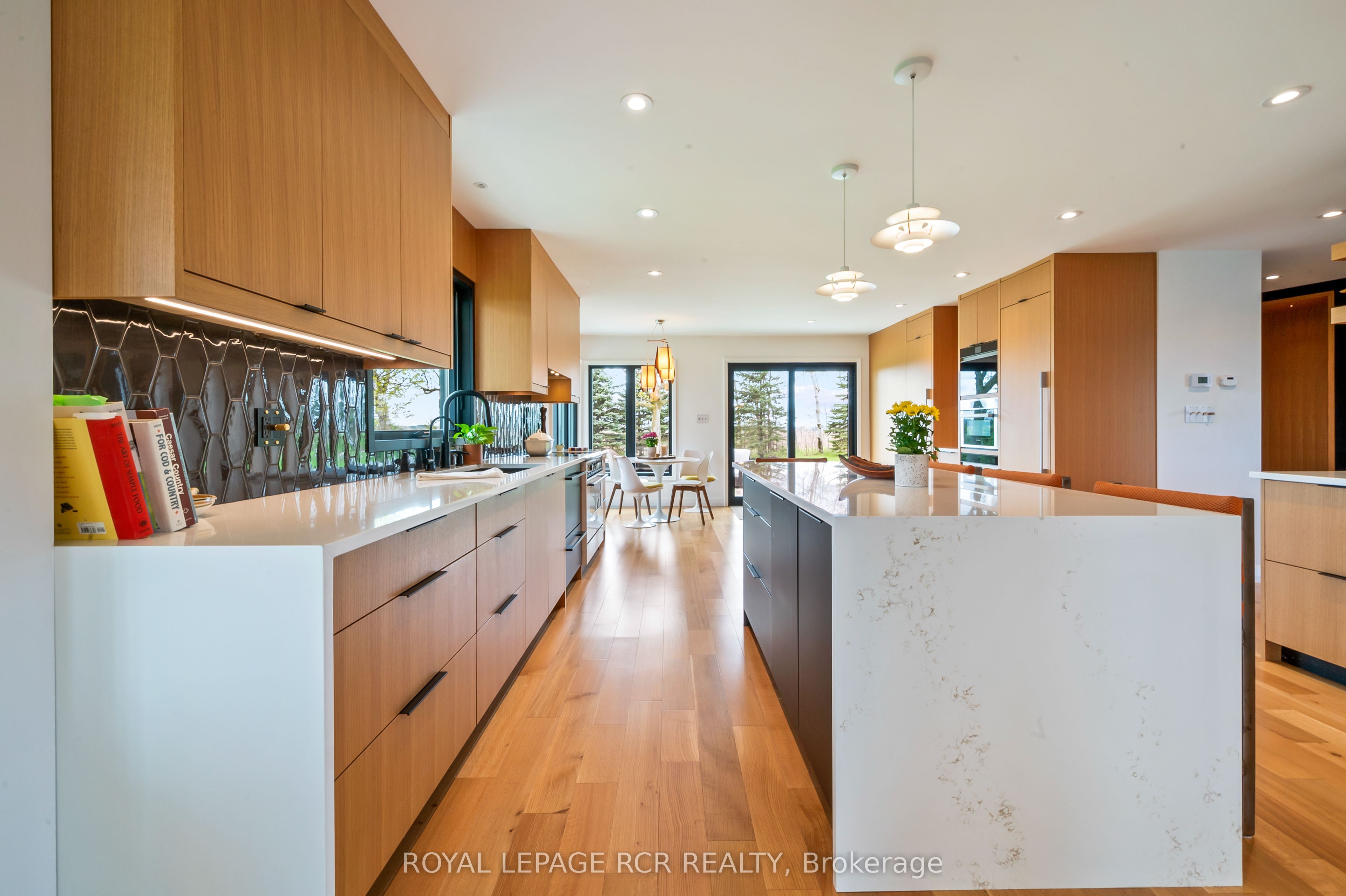 6398 Second Line Property Photo 10