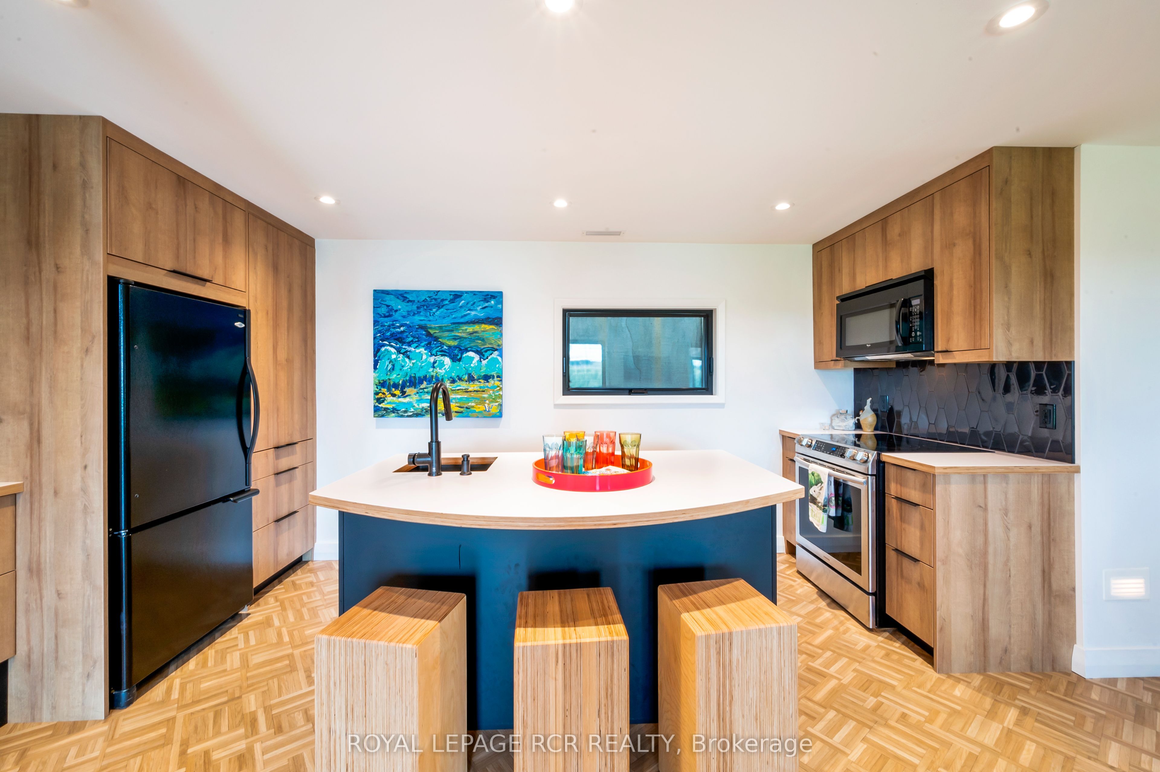 6398 Second Line Property Photo 33