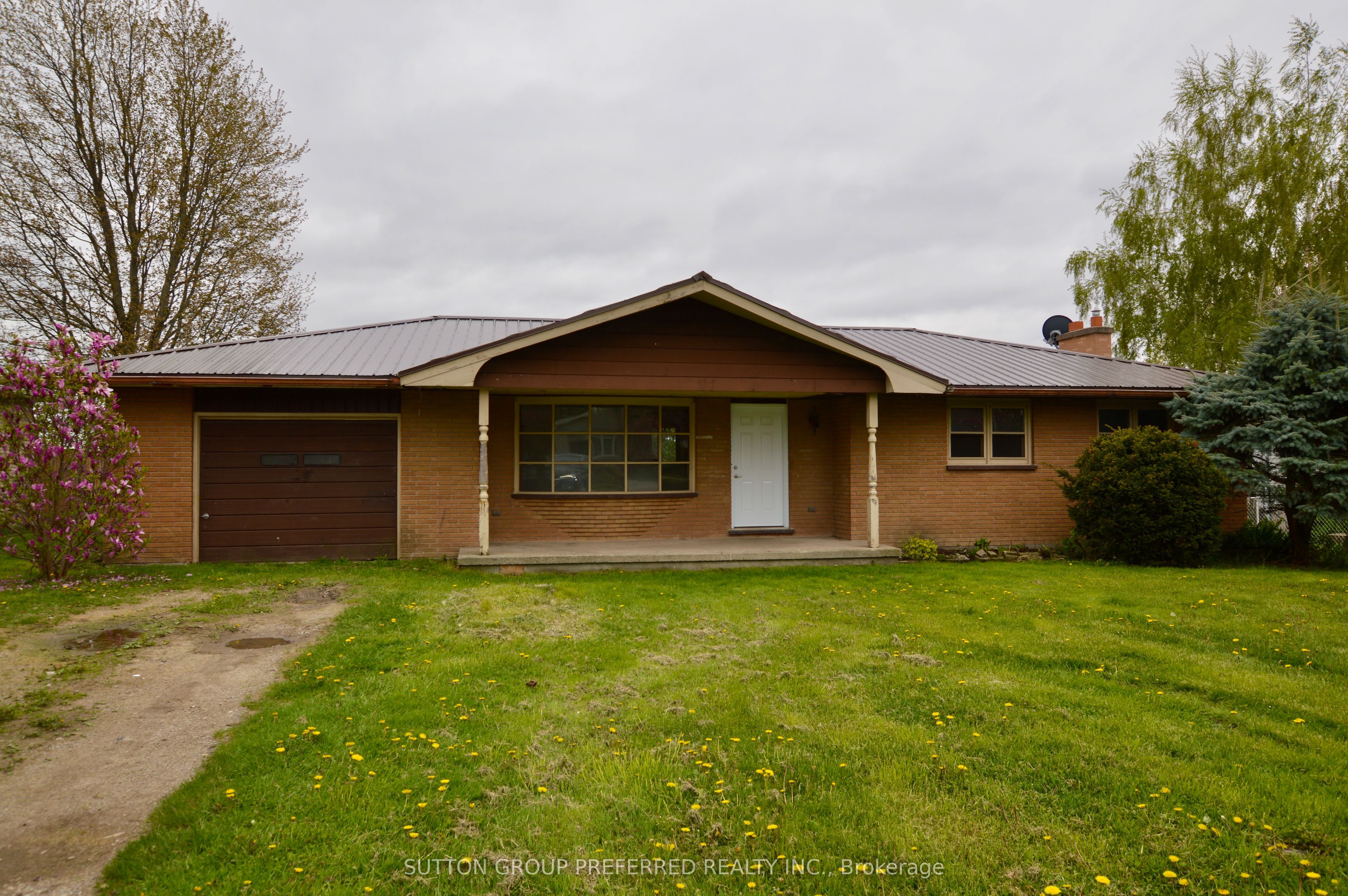 258 Miller Rd Property Photo 1
