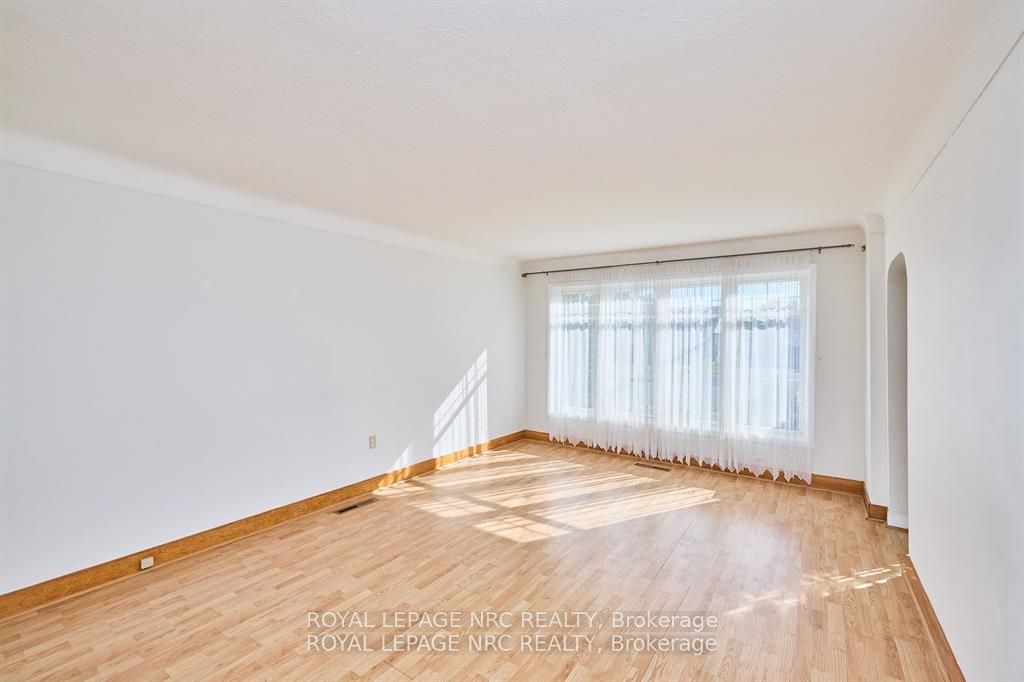 66 Rose Avenue Property Photo 4