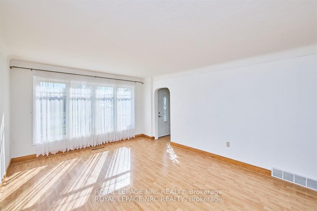 66 Rose Avenue Property Photo 5