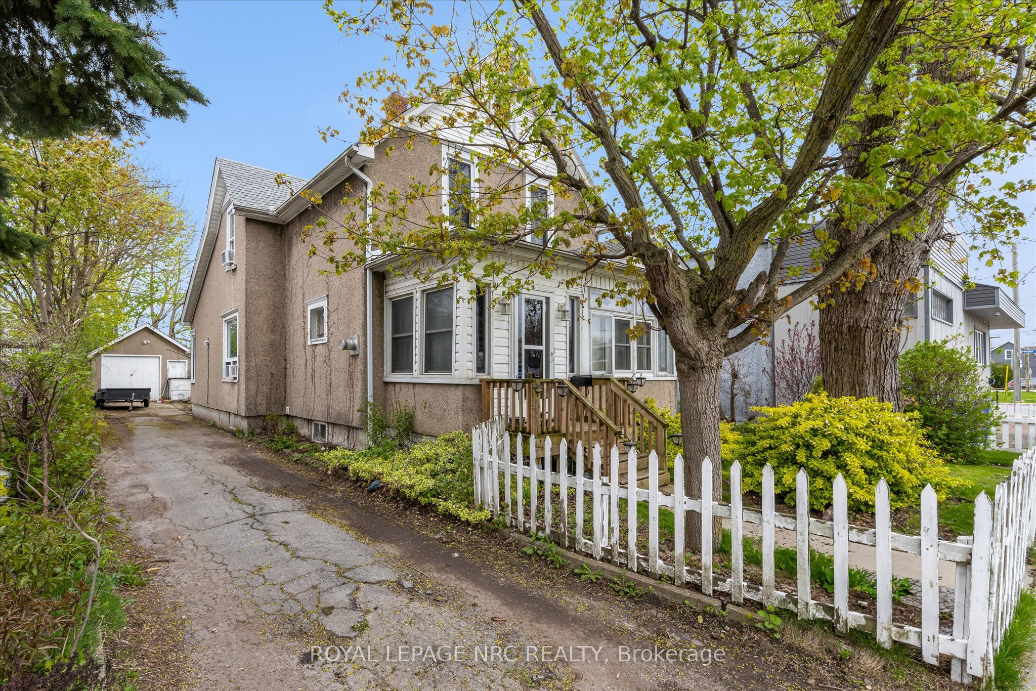 305 Mitchell Street Property Photo 1