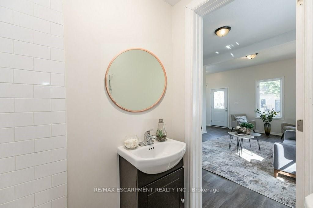 196 Picton Street Property Photo 25